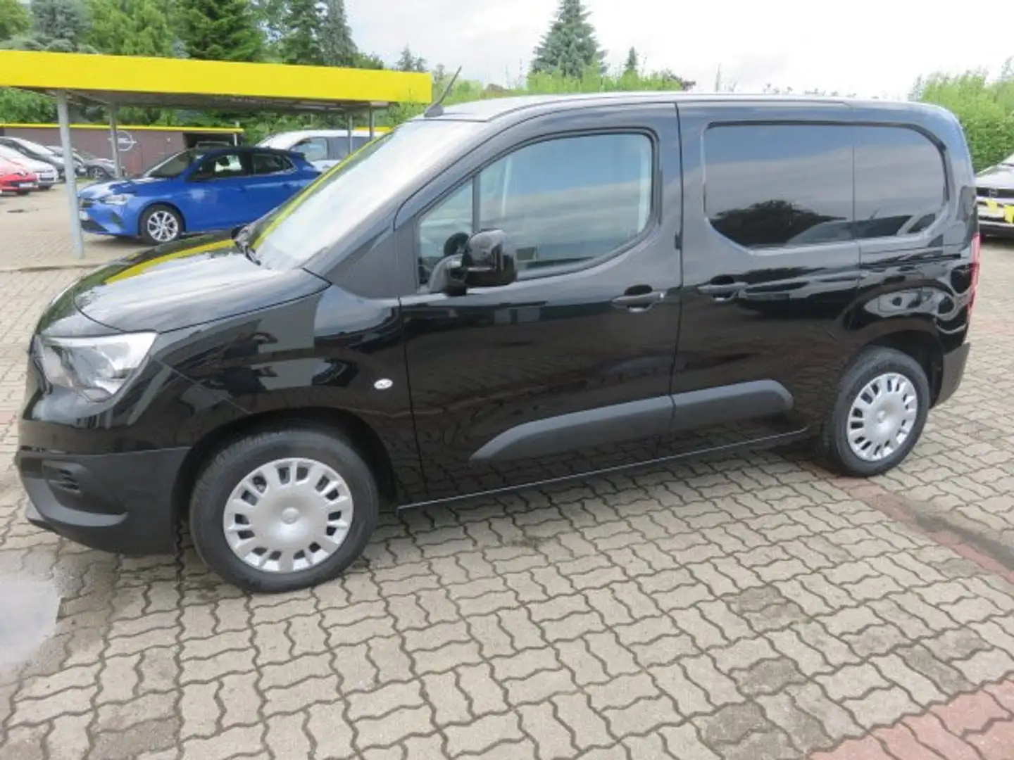 Opel Combo Edition Schwarz - 1