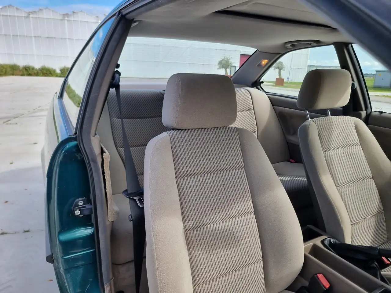 BMW 320i, foto 9