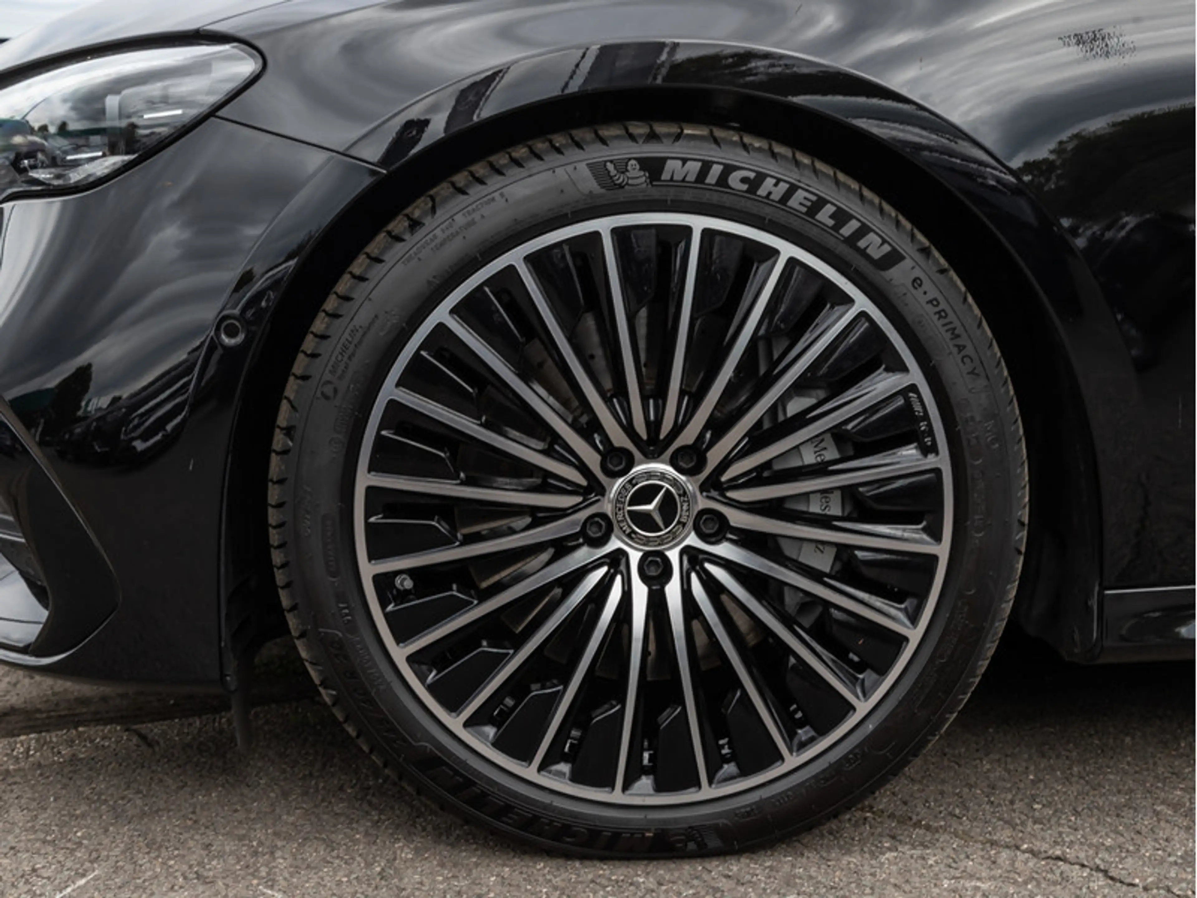 Mercedes-Benz E 450 d 4M AMG-Sport/Super/Pano/Burm/HUD/Night — photo 8