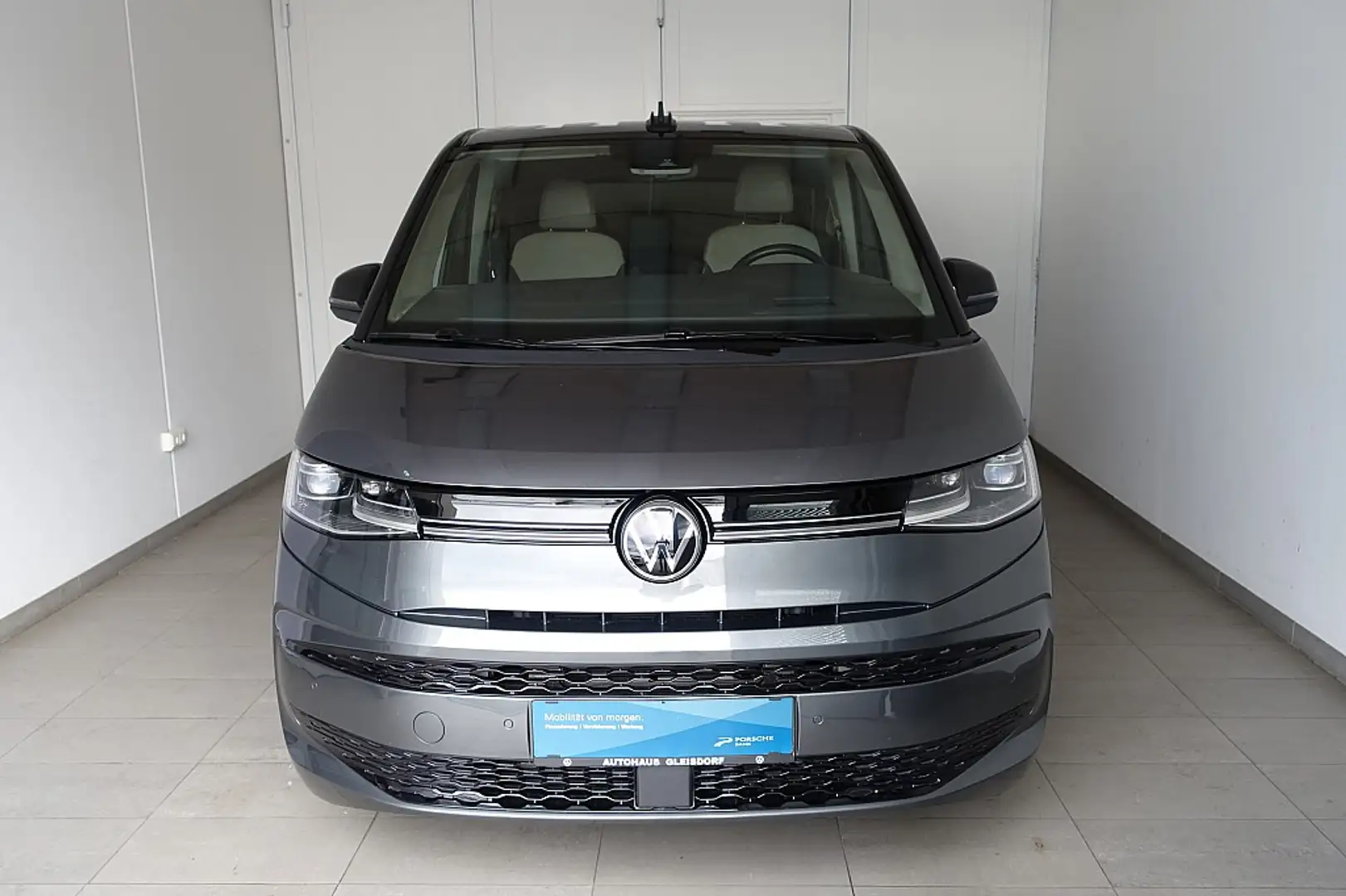 Volkswagen Multivan 1,4 TSI Edition eHybrid PHEV Aut. Gris - 2