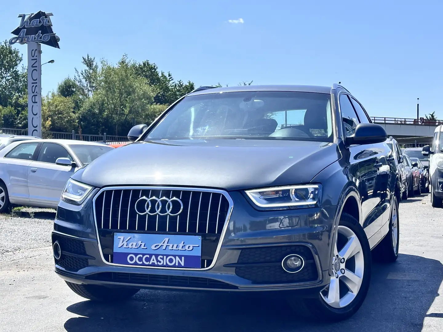 Audi Q3 Q3 2.0 TDi S line*XENON*GPS*CUIR*CLIM* Gris - 1