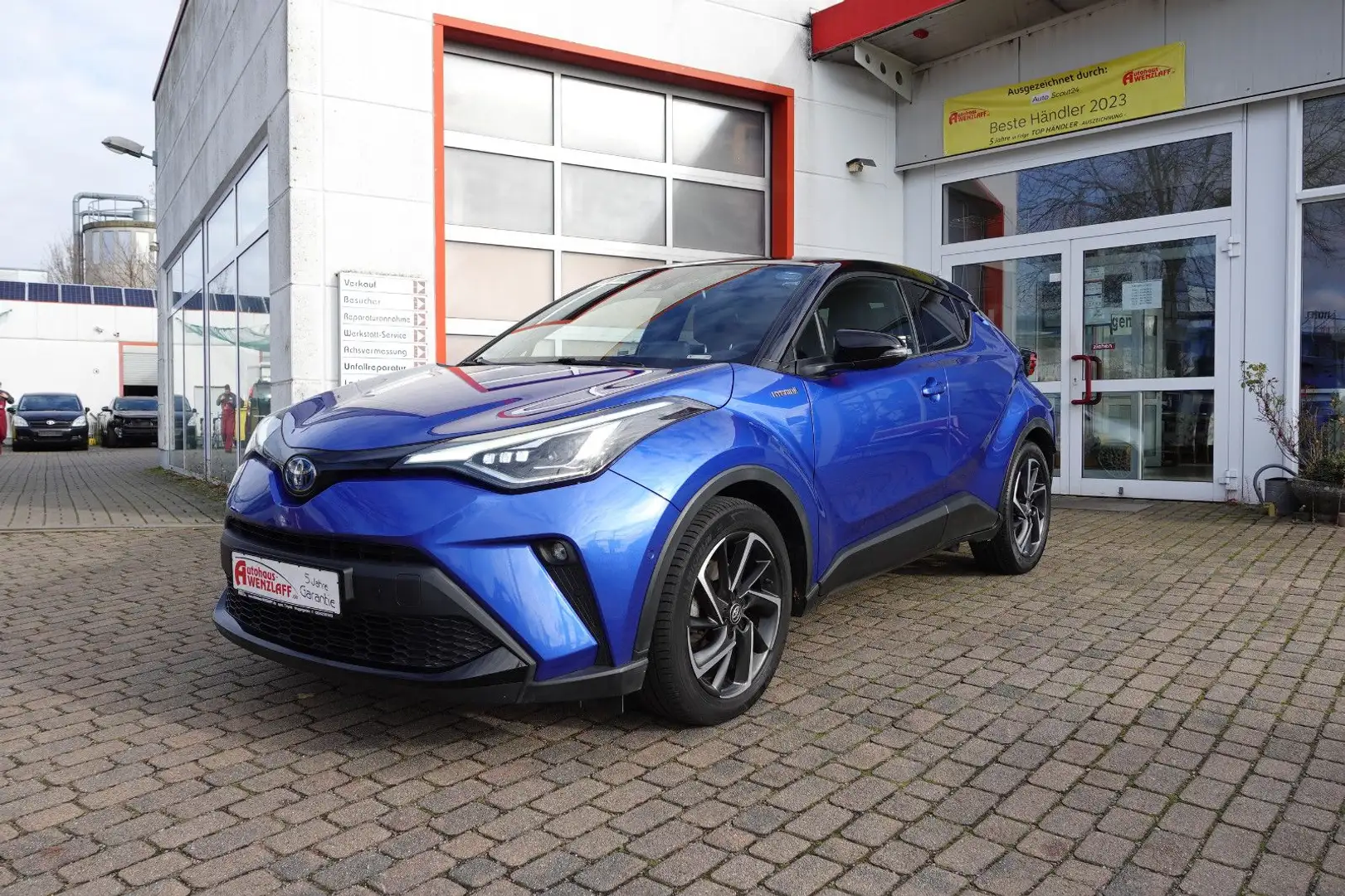 Toyota C-HR 2.0l Hybrid Lounge 5 Jahre Garantie Blau - 1