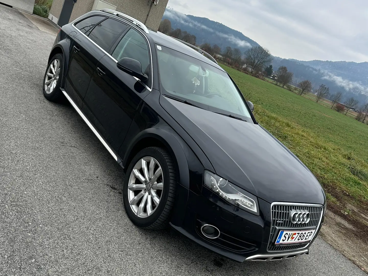 Audi A4 allroad A4 allroad 2,0 TDI quattro DPF Schwarz - 1