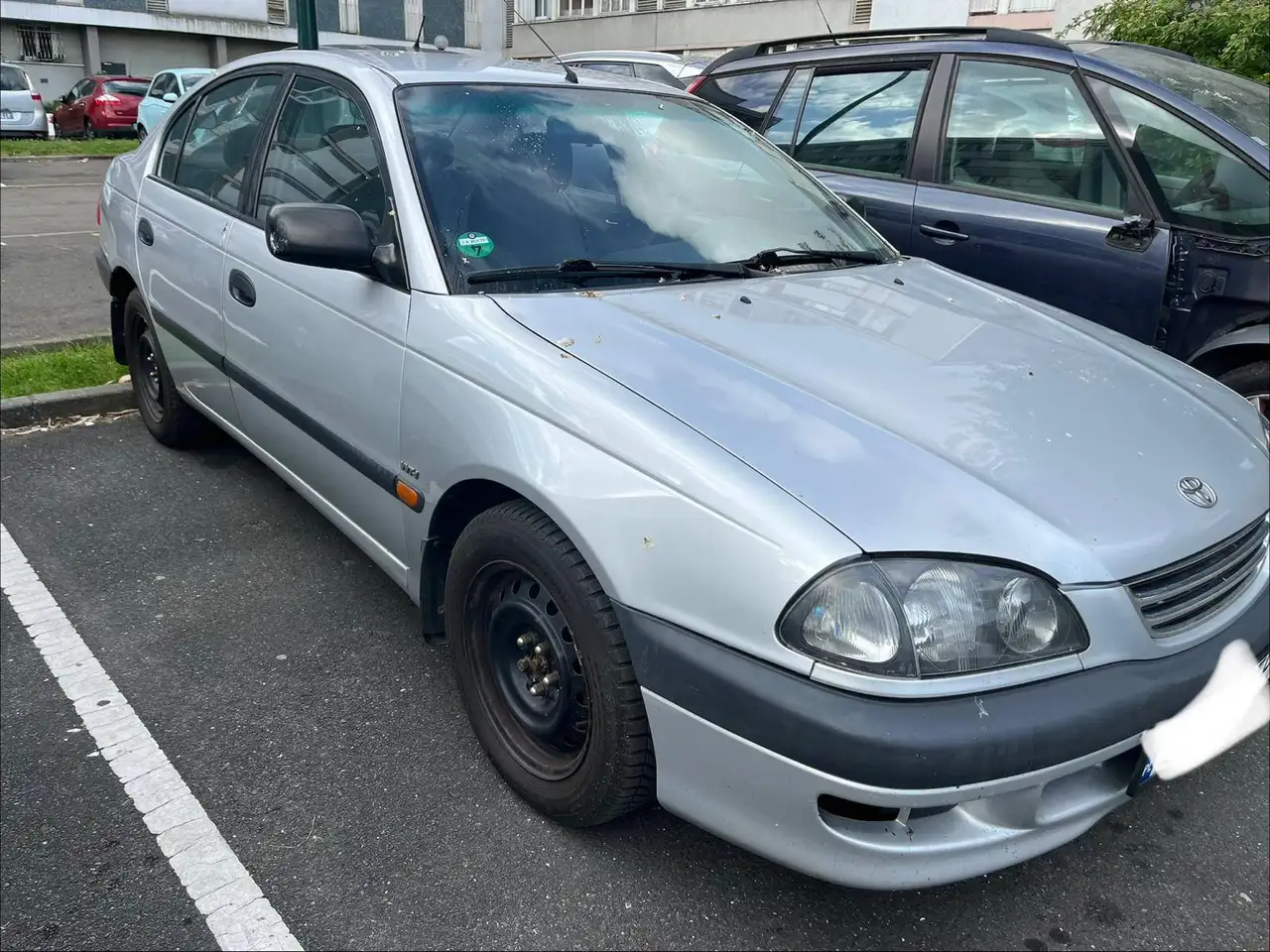 Toyota Avensis 1.6, foto 3