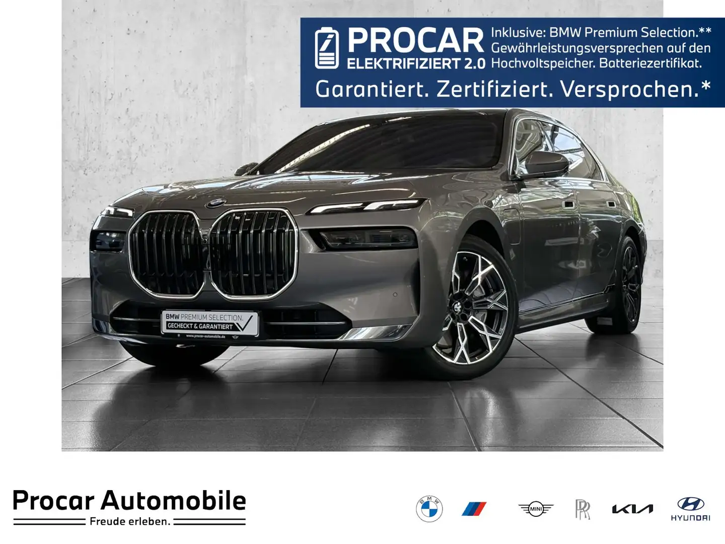 BMW 750 e xDrive DA/PA Prof ACC TV Massage HuD Carbon Szürke - 1