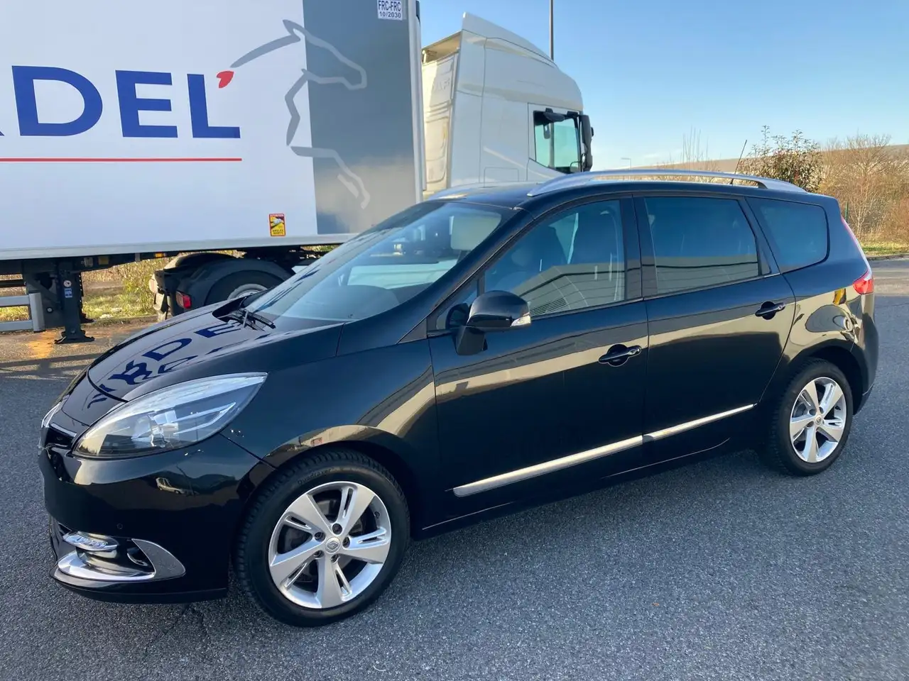 Renault Grand Scenic Grand ScÃ©nic III dCi 110 FAP eco2 Zen 5