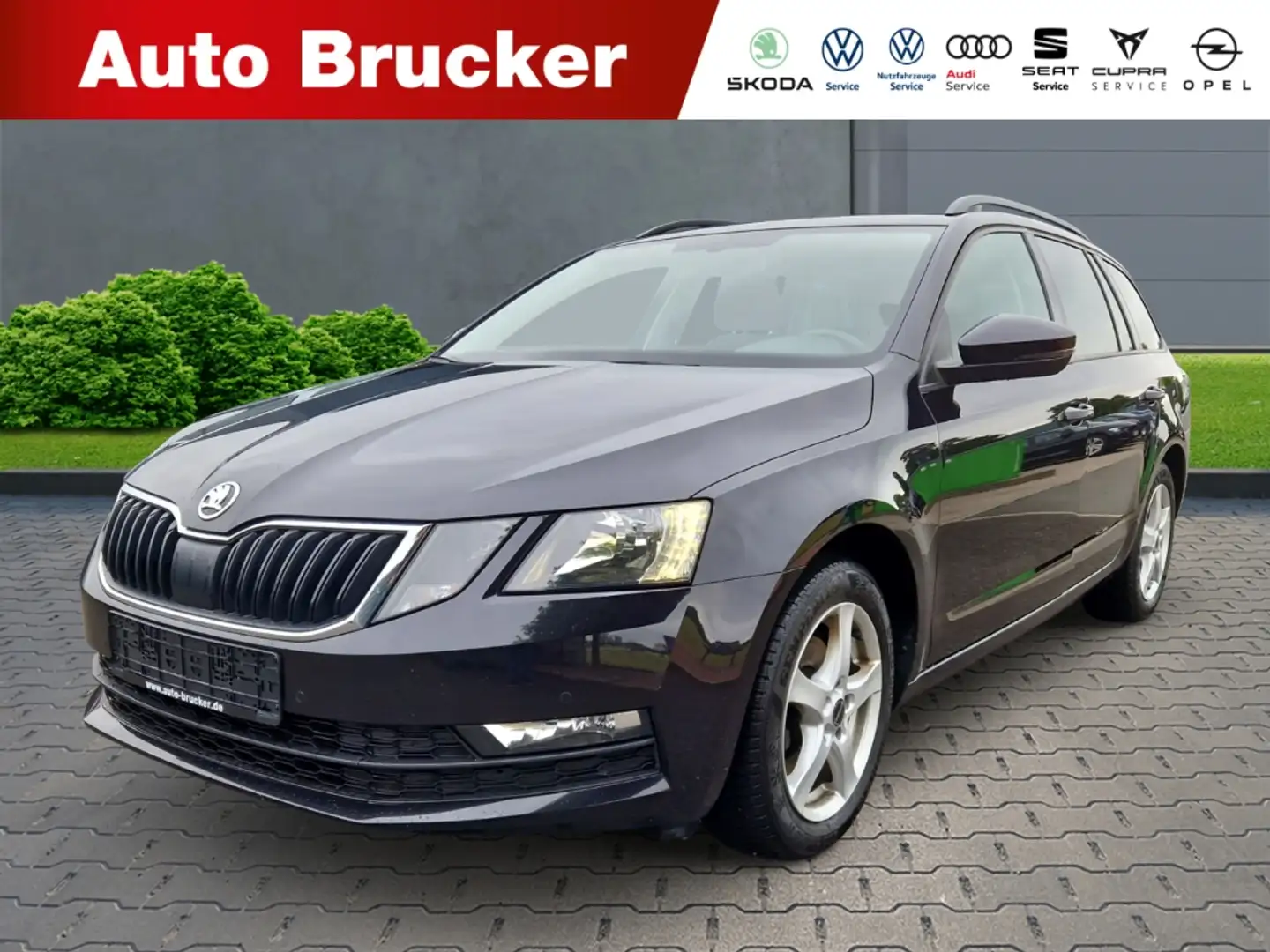 Skoda Octavia Combi Ambition 2.0 TDI+Anhängerkupplung+Navi+Alufe Zwart - 1