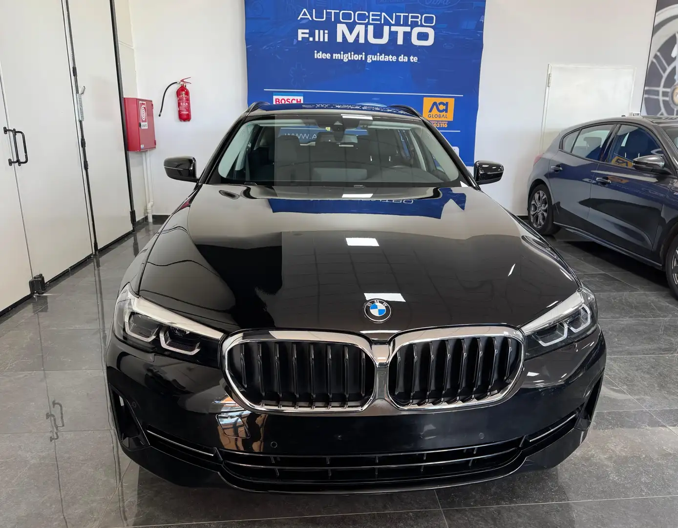 BMW 520 520d Touring Mhev 48V Xdrive Business IVA ESPOSTA Schwarz - 2