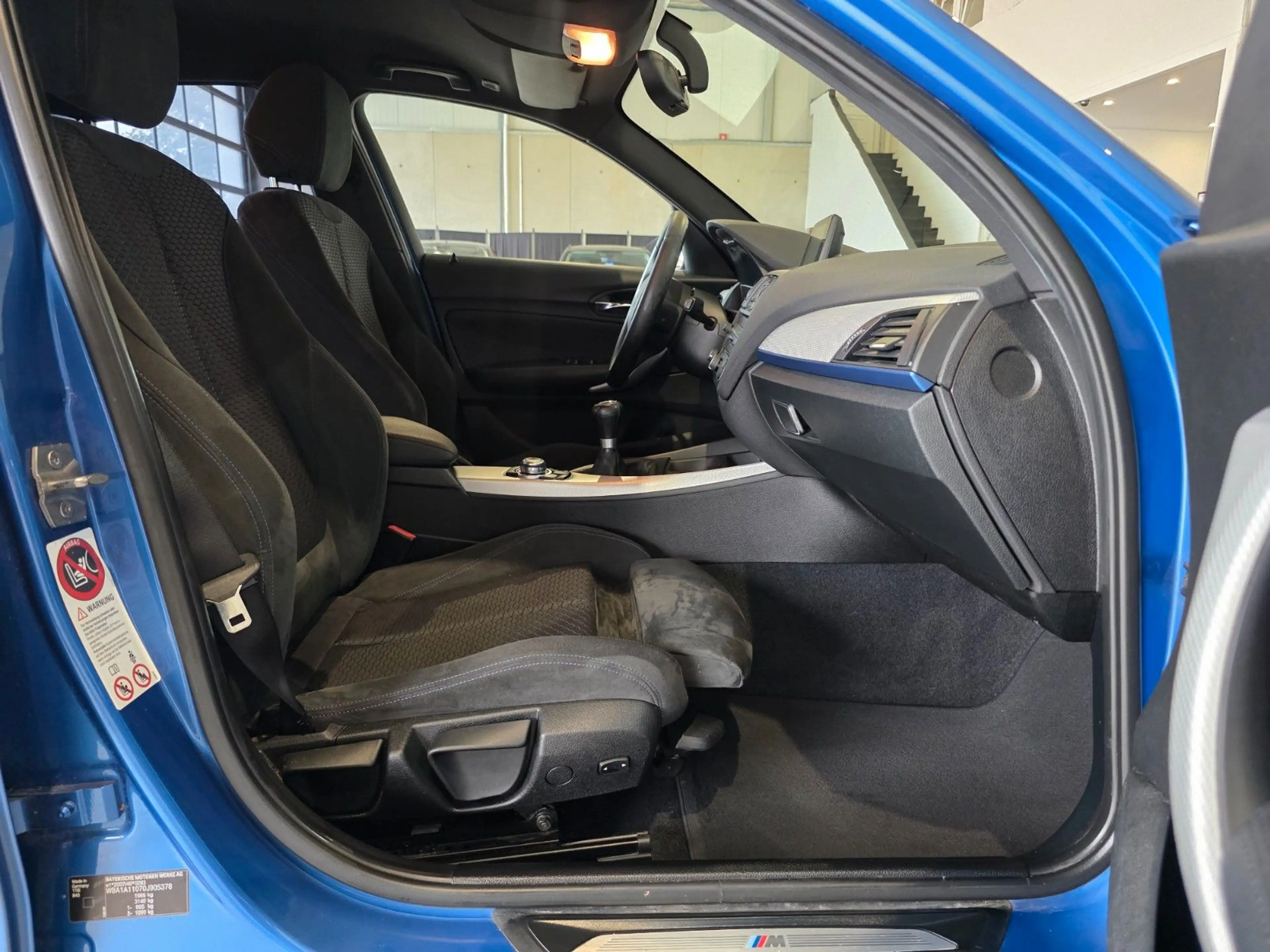 BMW 116 i M-PAKET | SHZ | PDC | NAVI | TIEFERGELEGT — photo 13