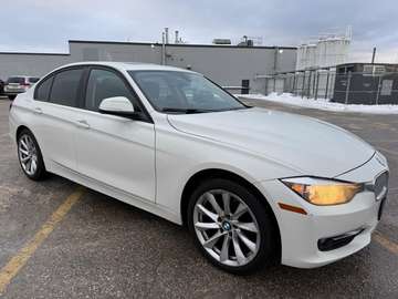 320I XDRIVE | AWD | MUST SEE
