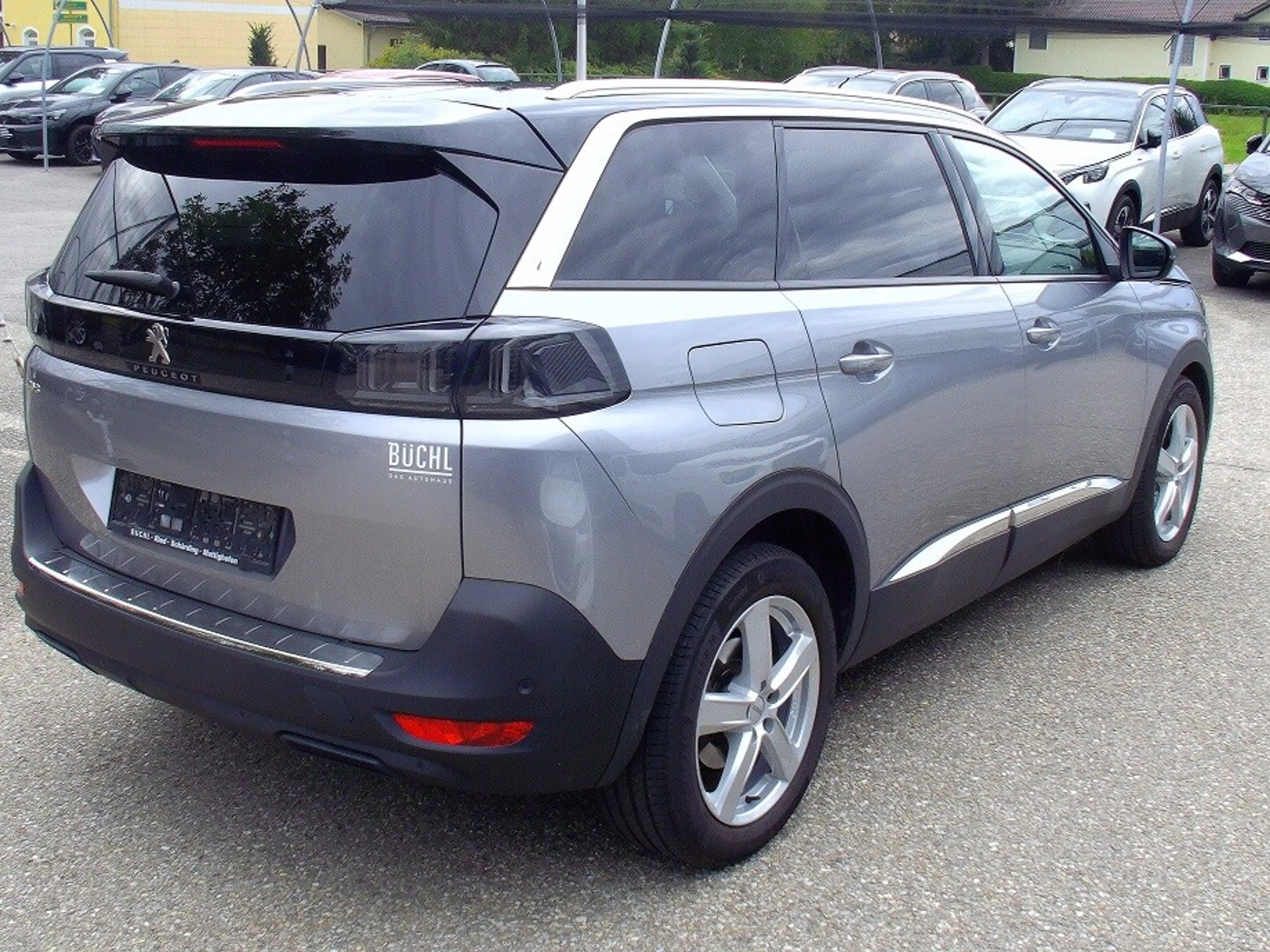 Peugeot 5008 BlueHDI 130 6-Gang-Manuell Allure Pack AHK — photo 3