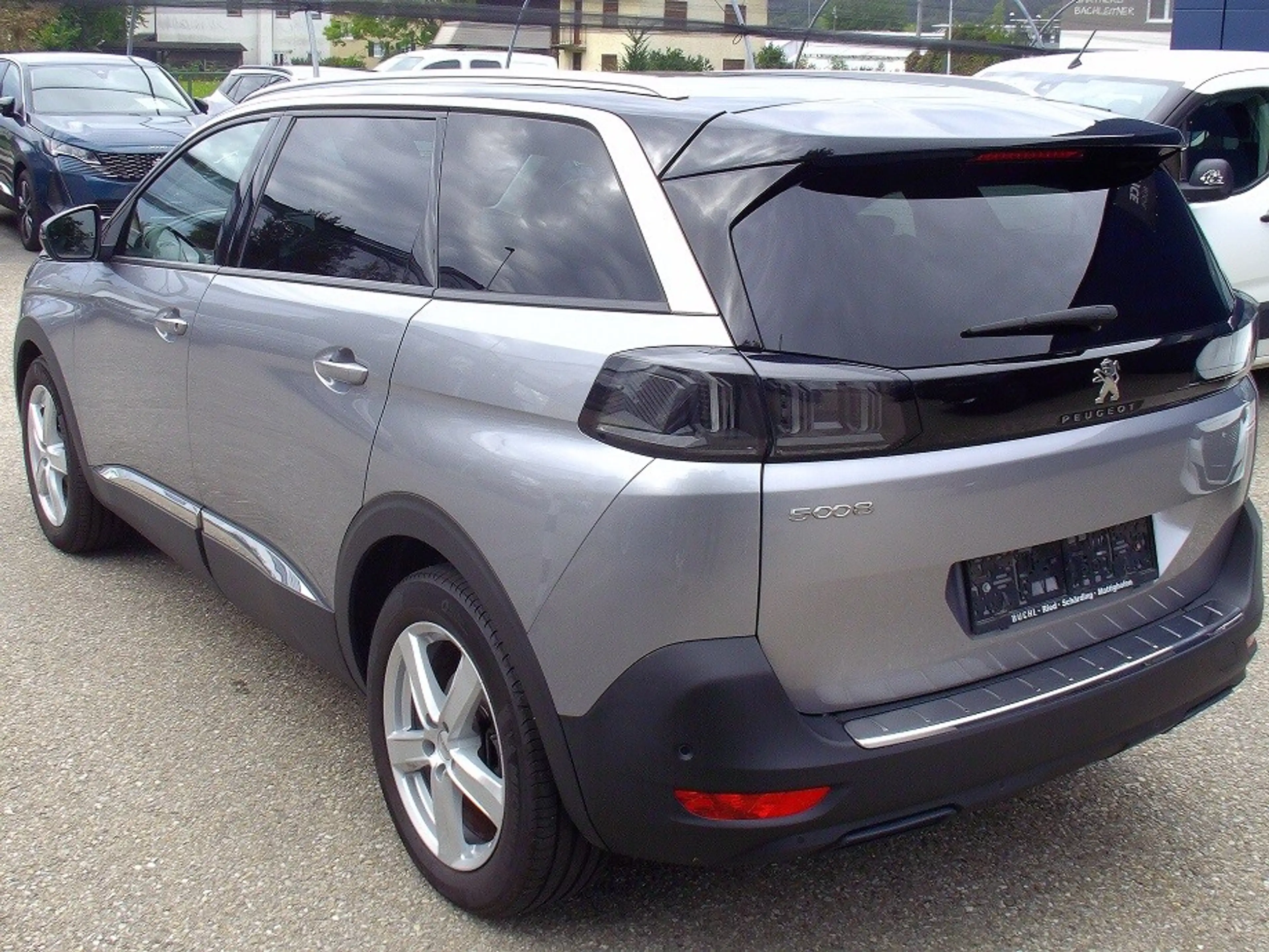 Peugeot 5008 BlueHDI 130 6-Gang-Manuell Allure Pack AHK — photo 2