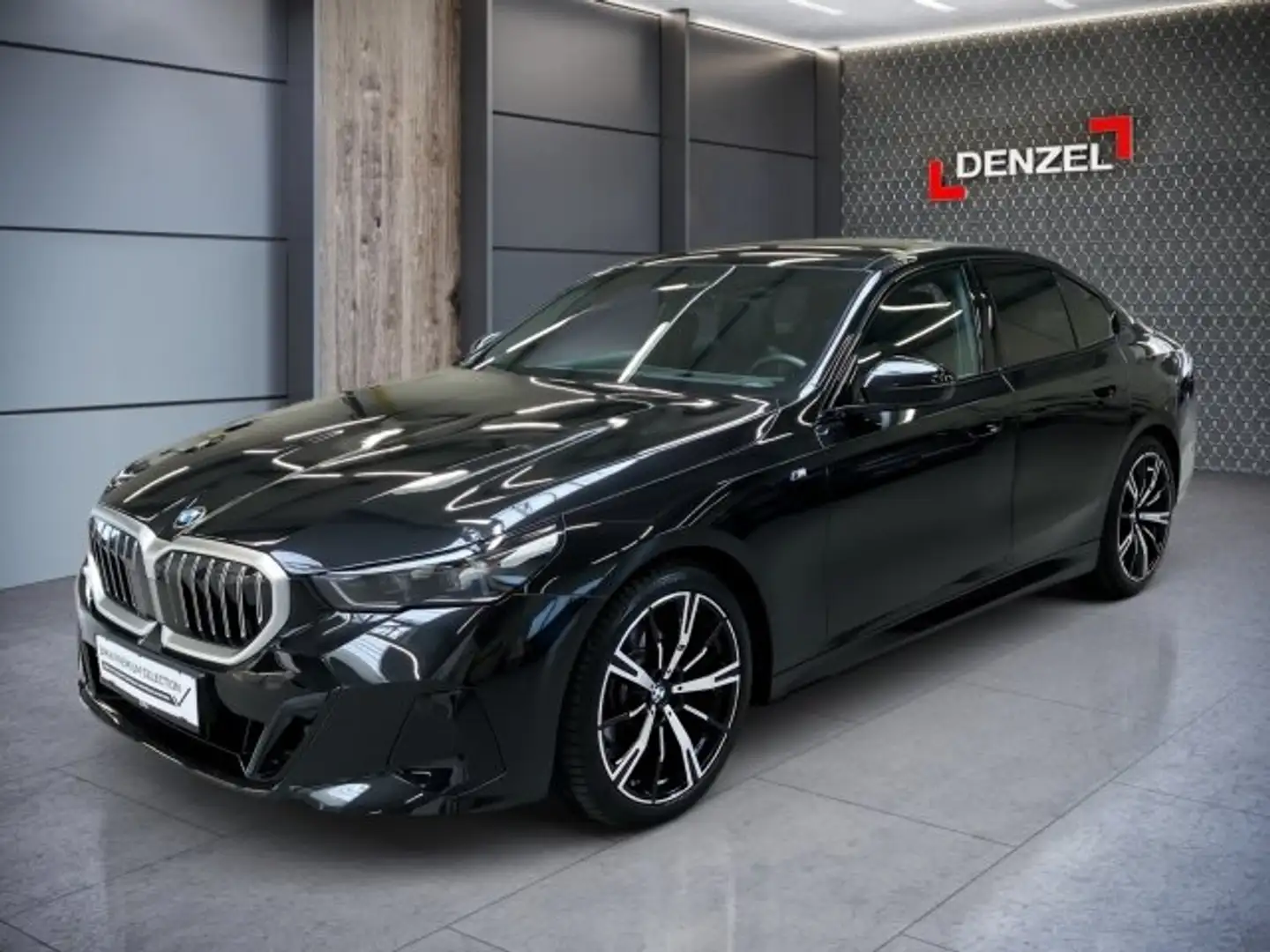 BMW 520 d xDrive Limousine G60 B47 Zwart - 1