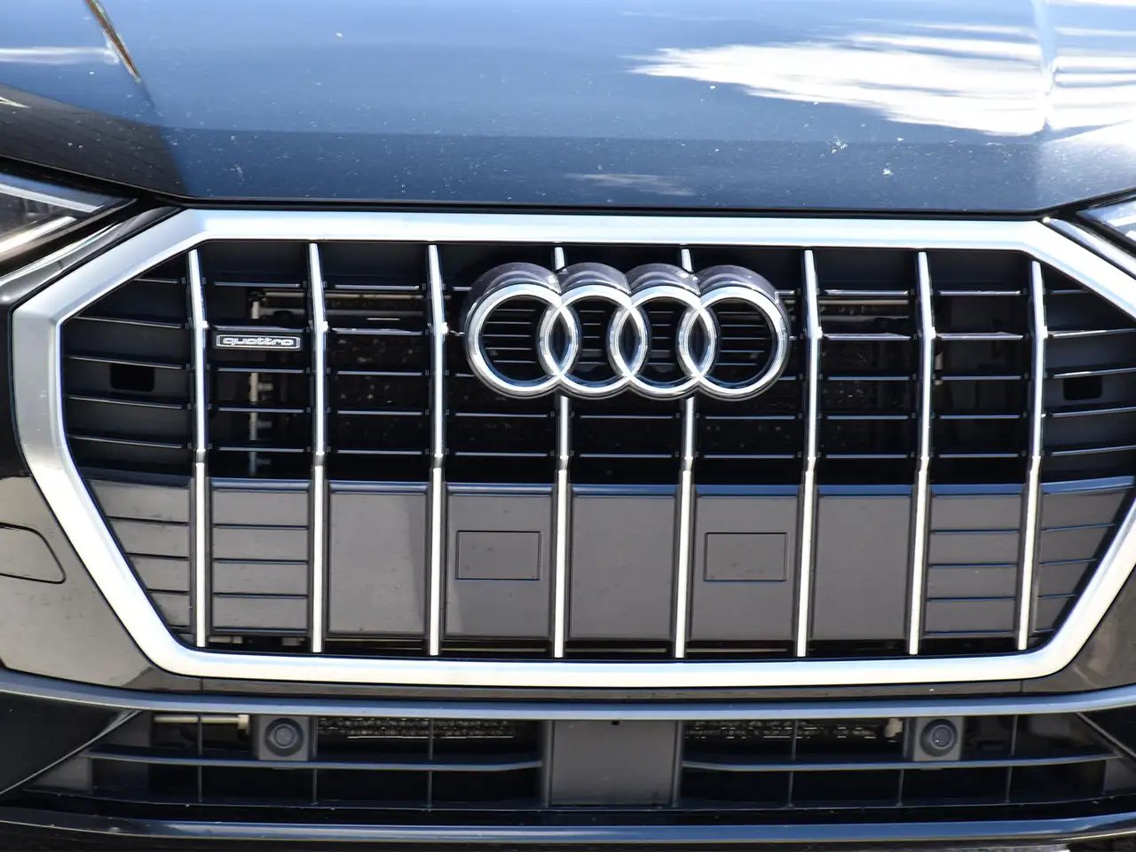 Audi Q3 photo Audi Q3