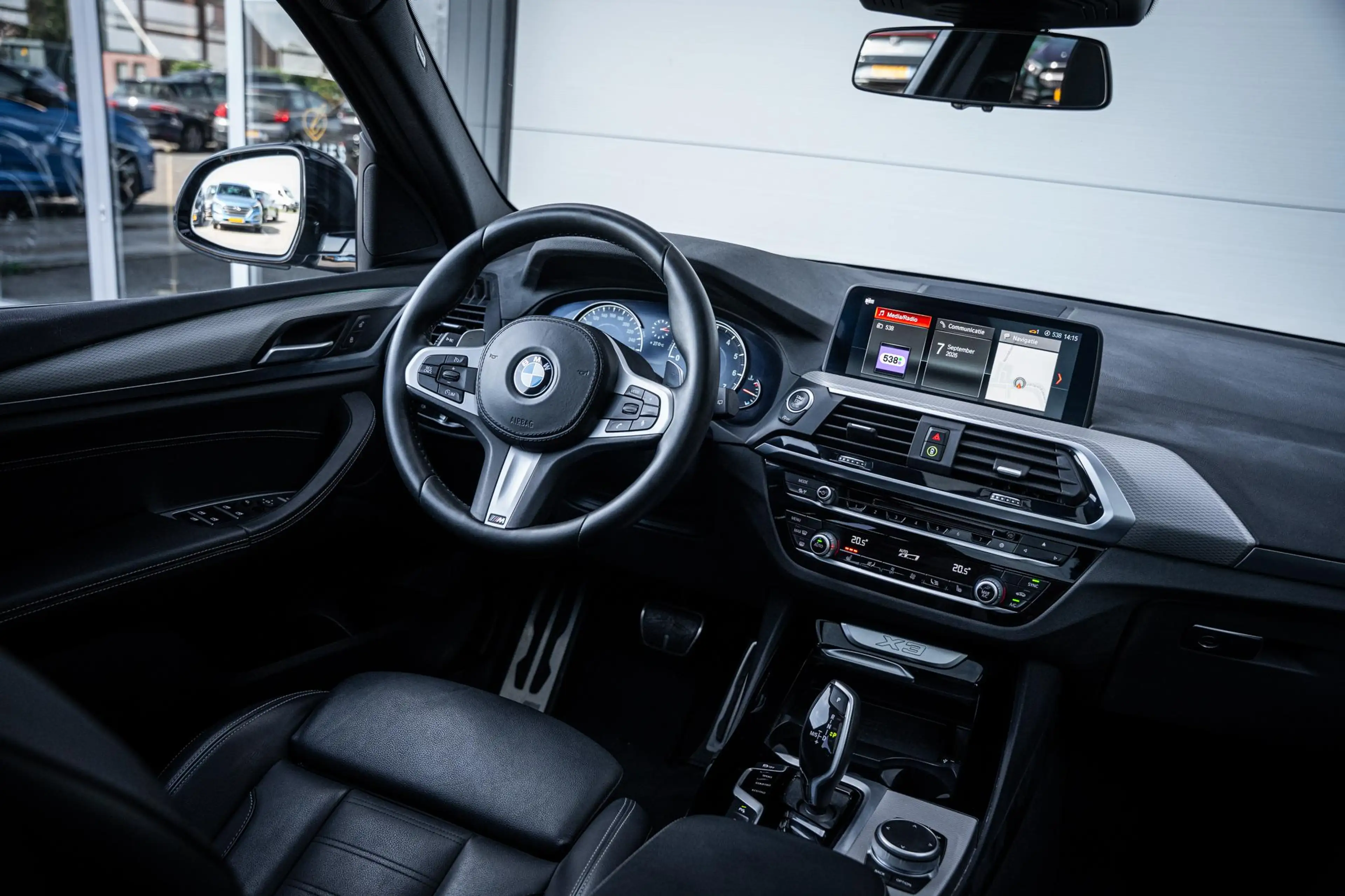 BMW X3 xDrive20i M-Sport Org.NL|Panorama|Leder|Camera|Ele — photo 45