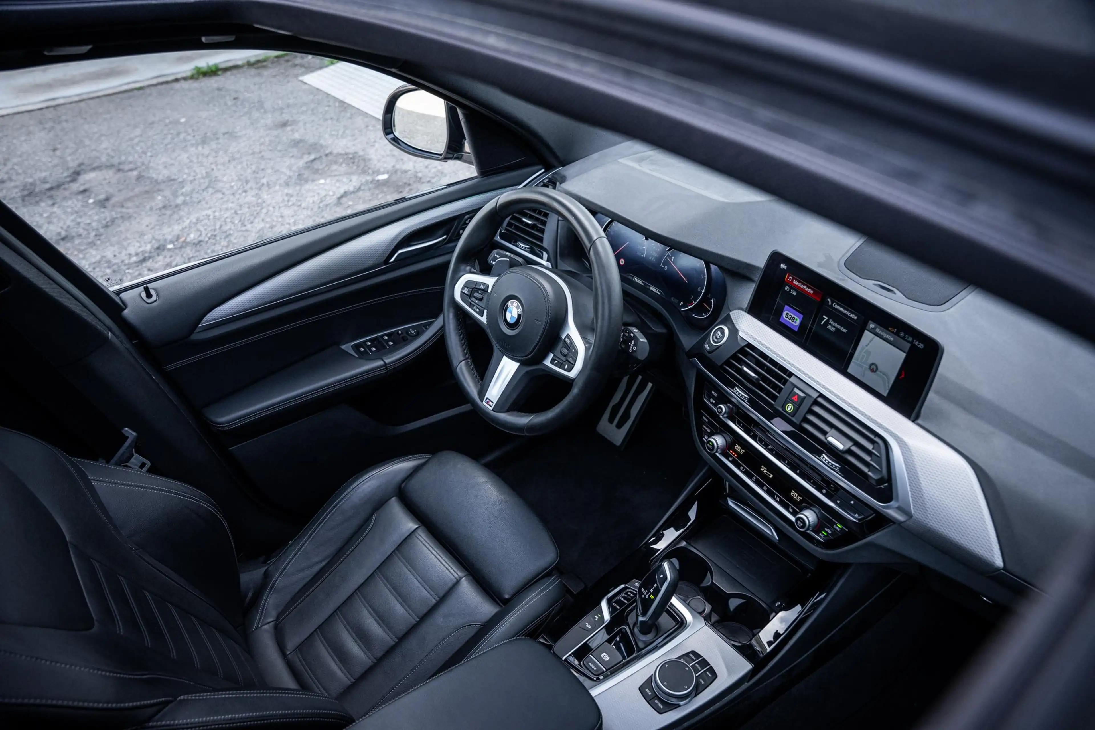 BMW X3 xDrive20i M-Sport Org.NL|Panorama|Leder|Camera|Ele — photo 24