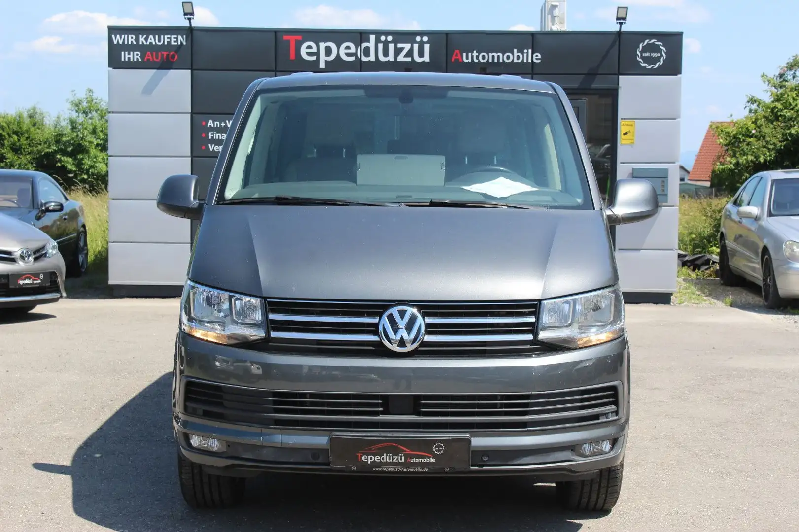 Volkswagen T6 Transporter T6 Multivan*ACC*Standheizung*Kamera*7 Sitzer*MFL Gris - 2