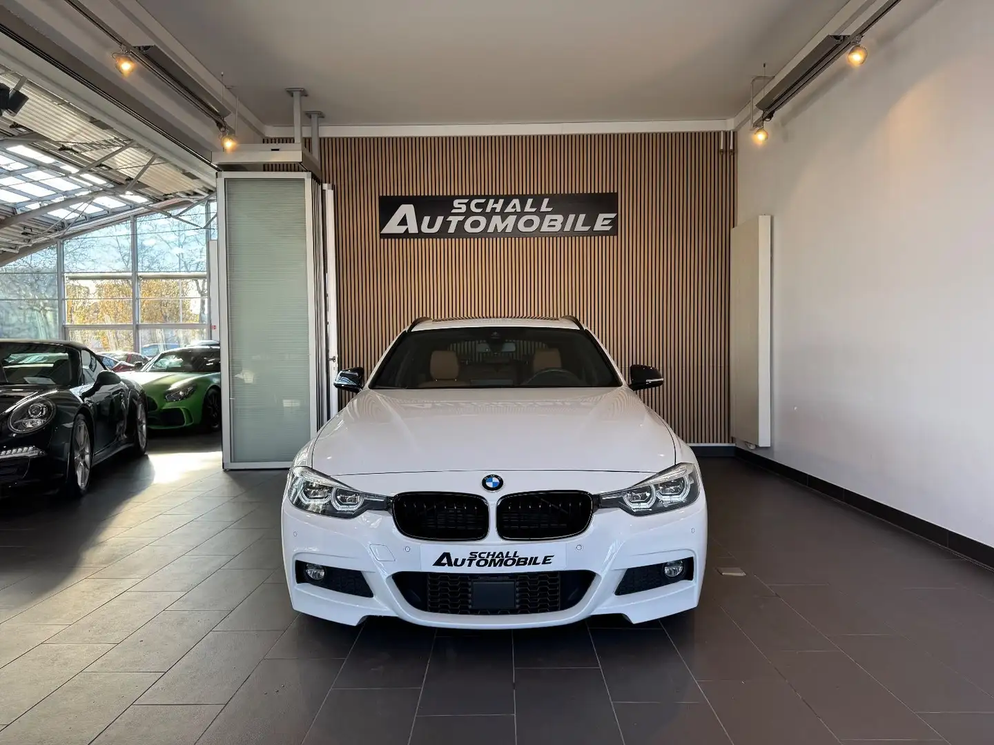 BMW 340 i M-PERFORMANCE/SOUND/AHK/LED/HEADUP/PANO/ Weiß - 2