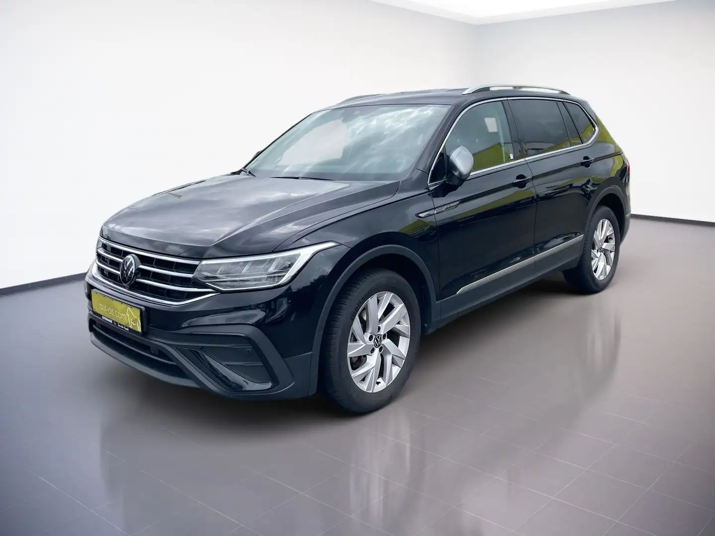 Volkswagen Tiguan Allspace LIFE 2.0TDI 150PS DSG ACC.AHK.KAMERA.NAVI+VC.7-SIT Schwarz - 2
