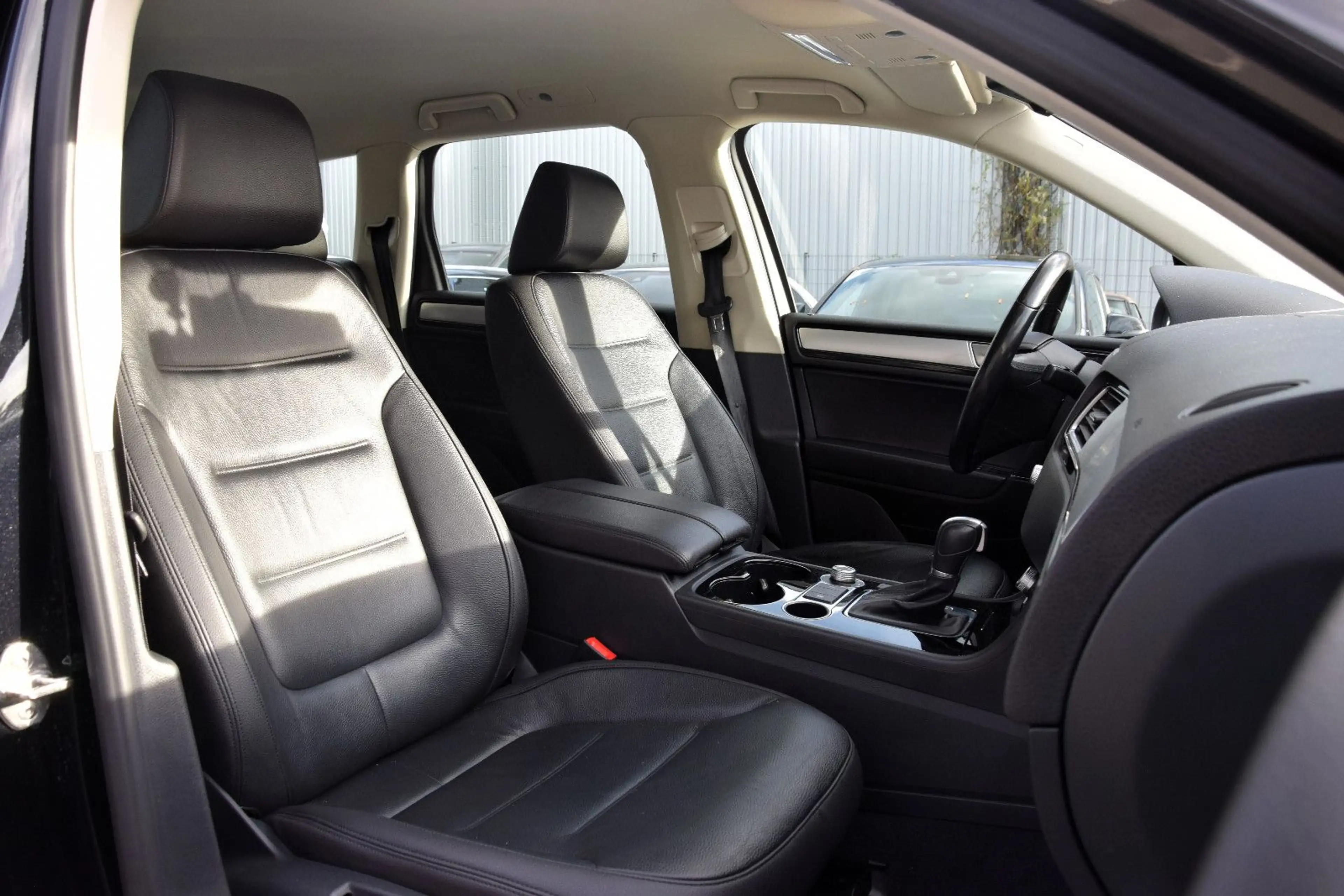 Volkswagen Touareg V6 TDI BMT 4Motion*Navi*Bi-Xeonon*AAHK* — photo 15