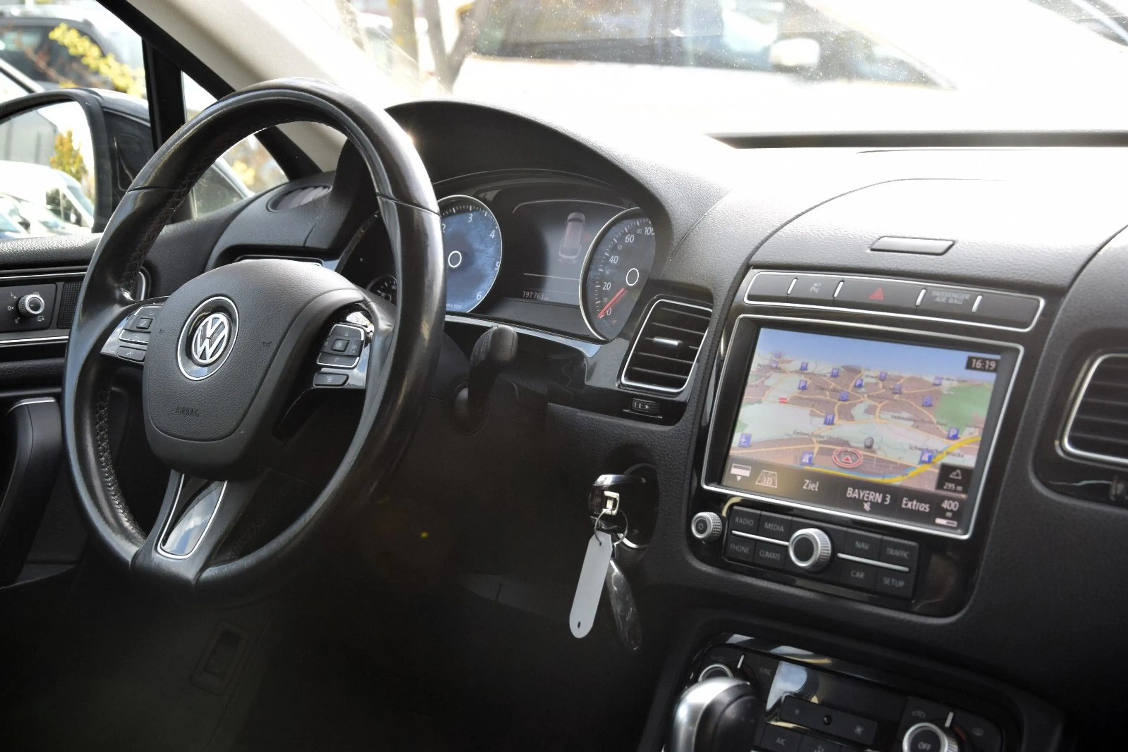 Volkswagen Touareg V6 TDI BMT 4Motion*Navi*Bi-Xeonon*AAHK* — photo 13