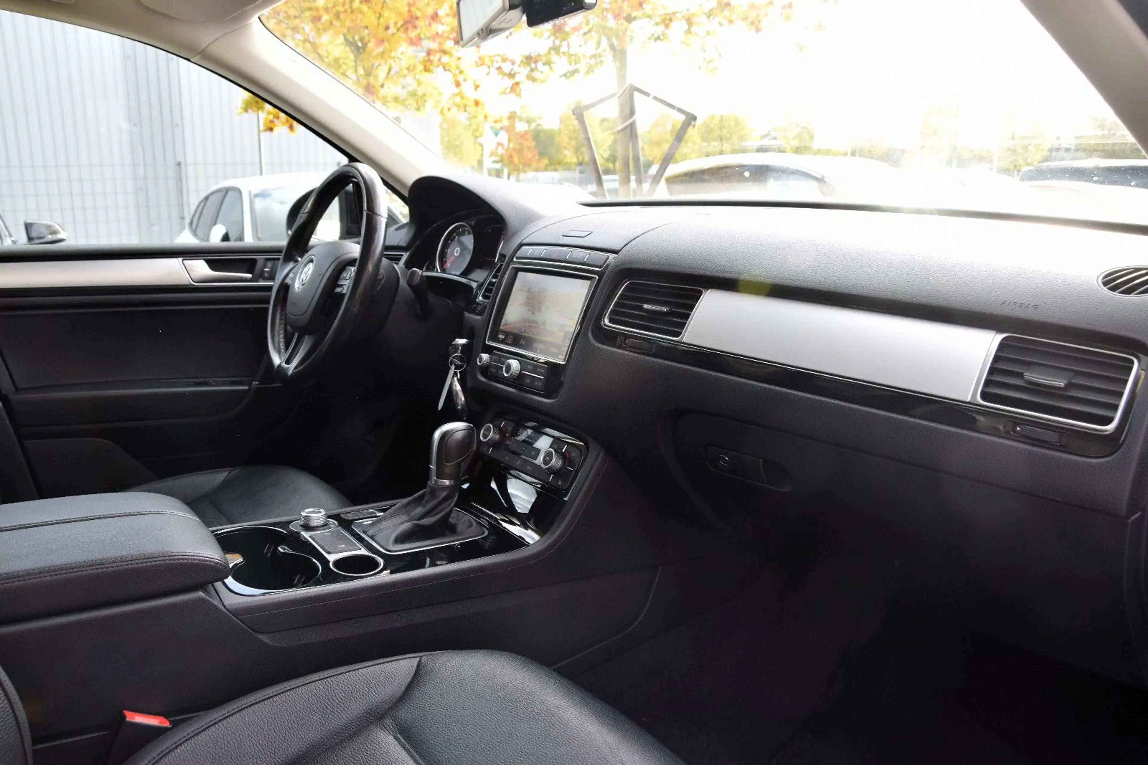 Volkswagen Touareg V6 TDI BMT 4Motion*Navi*Bi-Xeonon*AAHK* — photo 12