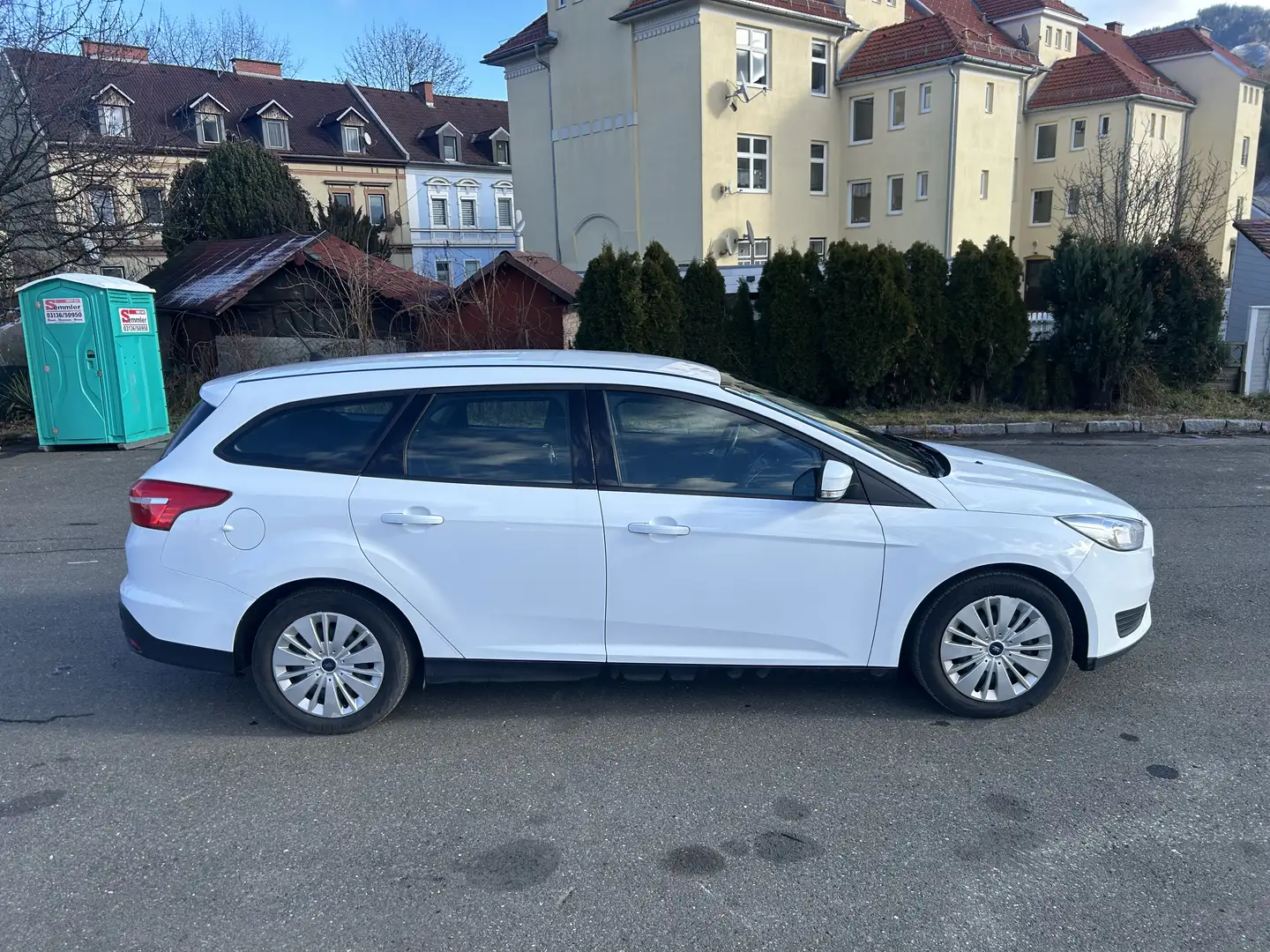 Ford Focus Traveller 1,5 EcoBlue Trend Edition Business - 1