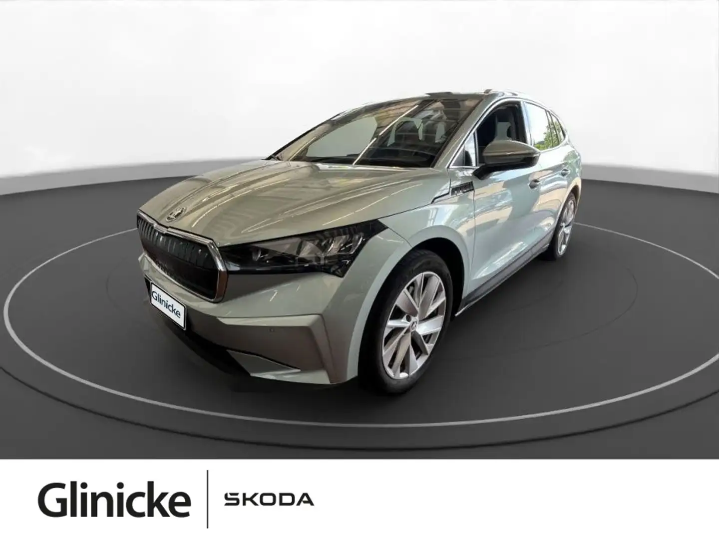 Skoda Enyaq iV 80 Lodge Navi RüKa Klima PDC LED Zilver - 1
