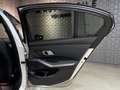 BMW 318 d M Sport*HUD*HI-FI*SITZHEIZUNG*AMBIENTE*ALCANTARA Weiß - thumbnail 28