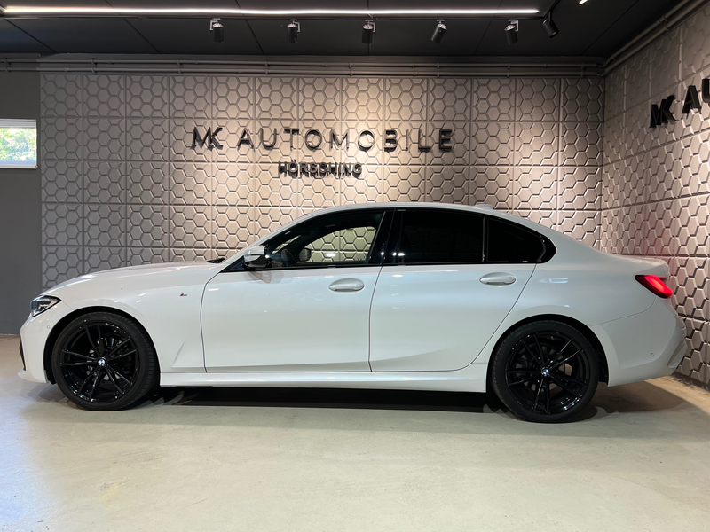 BMW 318 d M Sport*HUD*HI-FI*SITZHEIZUNG*AMBIENTE*ALCANTARA — photo 6