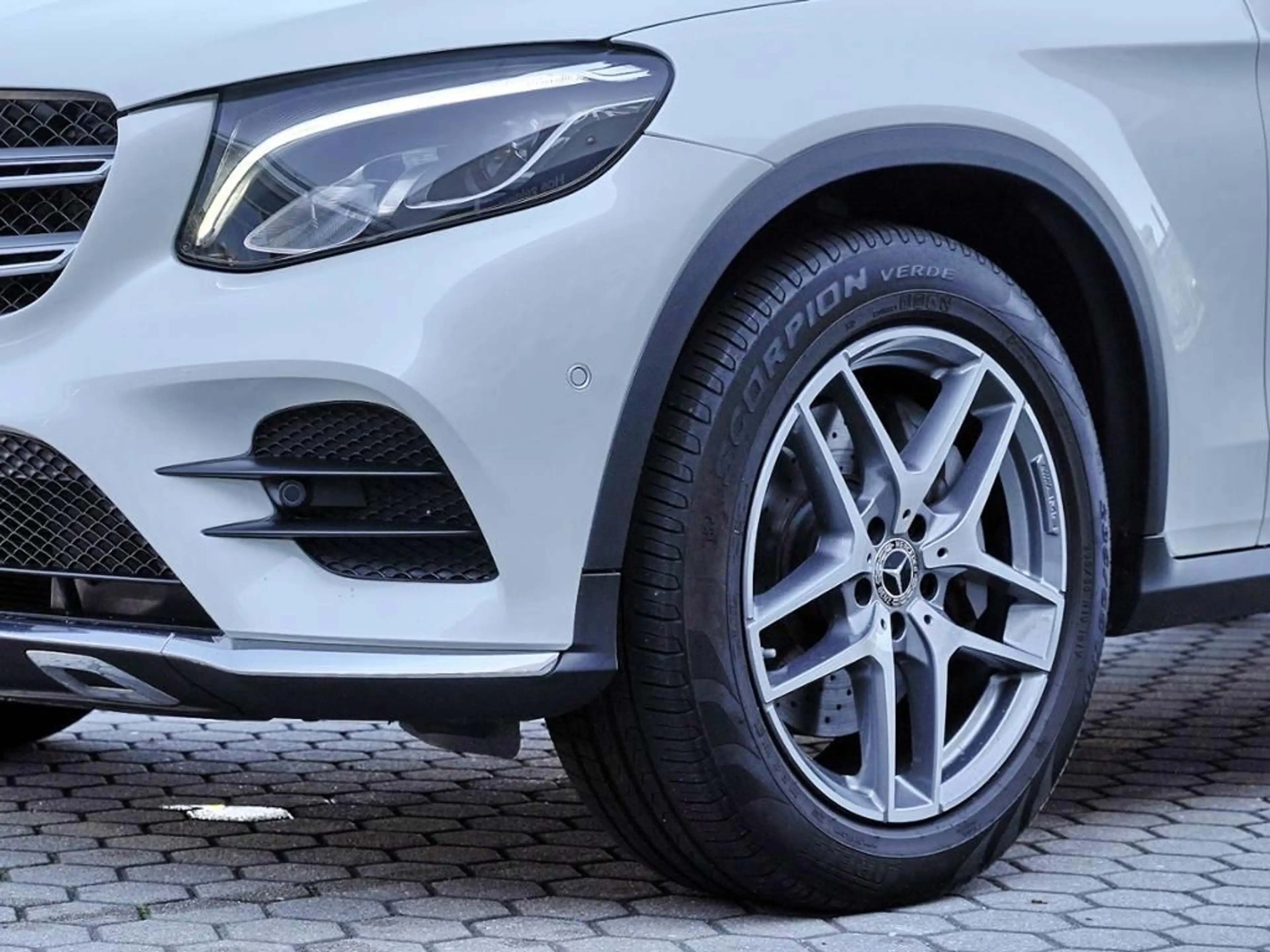 Mercedes-Benz GLC 220 d 4MATIC AMG LINE+KAMERA+TOTWINKEL+EASYP — photo 17