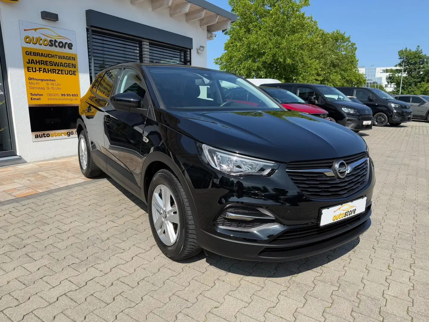 Opel Grandland X Edition 1.2 Turbo 96 kW (131 PS), Autom. 8-Gang... Black - 2