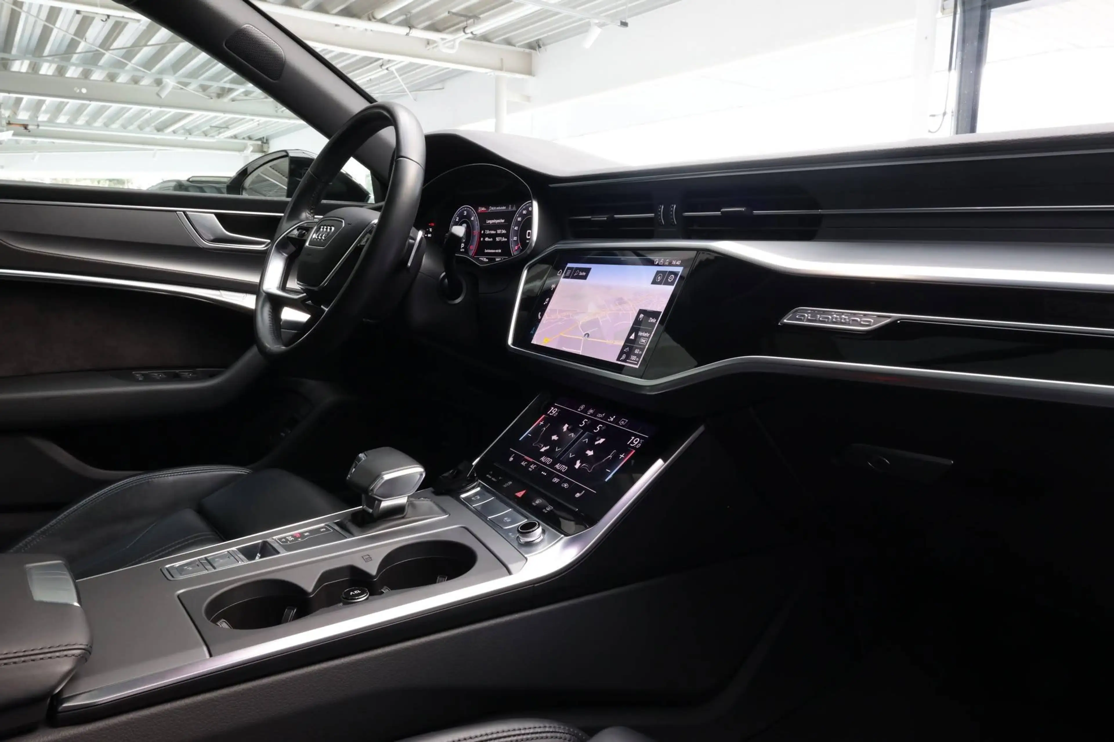 Audi A7 50 basis TDI quattro — photo 12