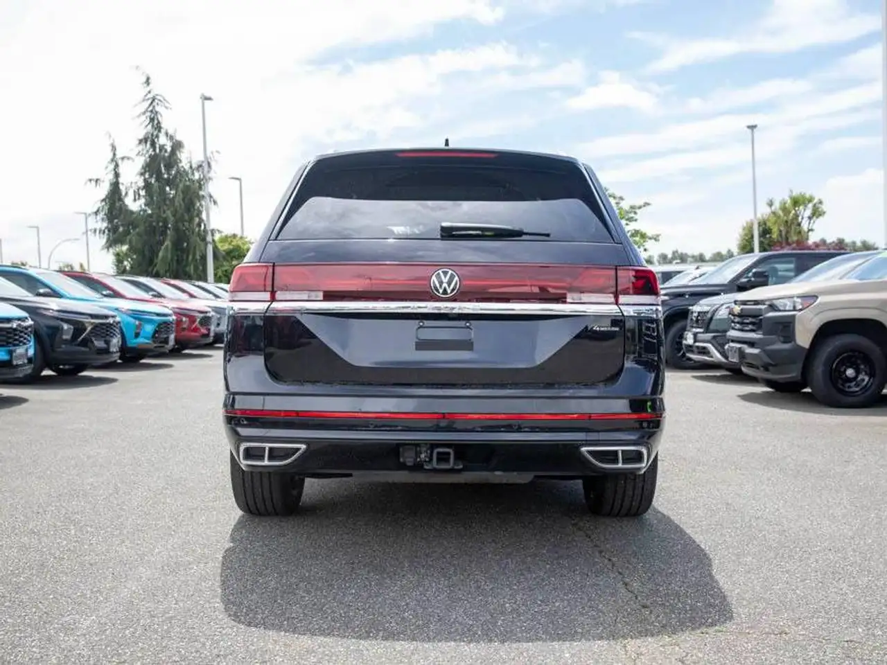 Volkswagen Atlas снимка Volkswagen Atlas