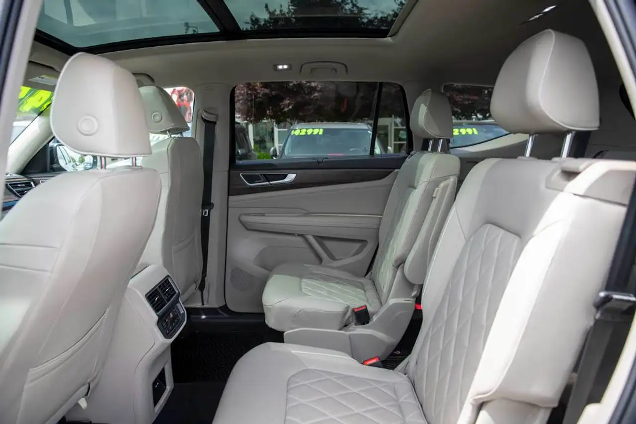 Volkswagen Atlas снимка Volkswagen Atlas
