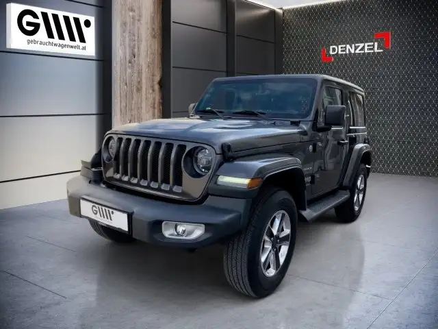 Jeep Wrangler Sahara 2,2