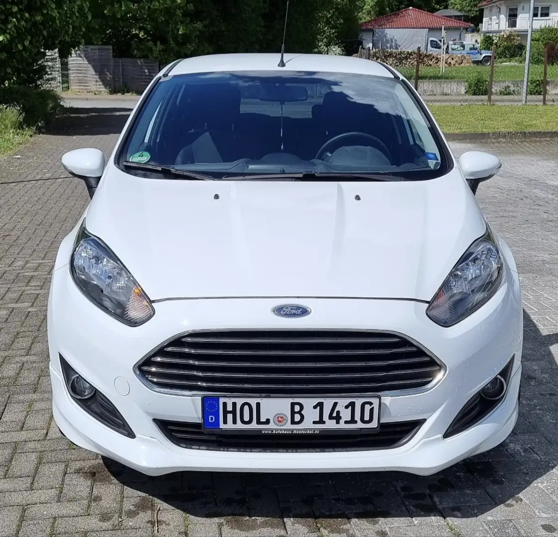 Ford Fiesta Sync Edition Weiß - 2