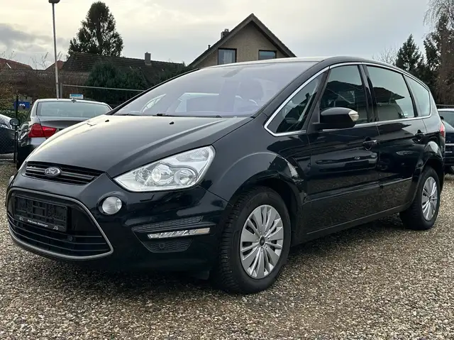 Ford S-Max 2.0 Titanium SHZ PDC AHK Xenon Automatik Navi