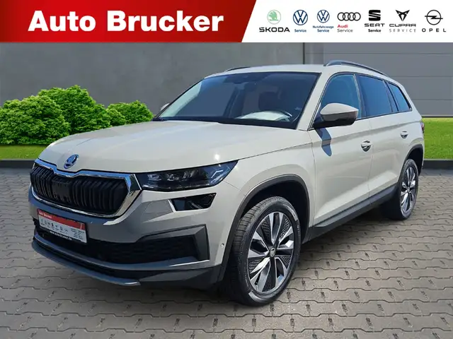 Skoda Kodiaq Tour 4x4 2.0 TDI+Anhängerkupplung+Navi+Keyless Go