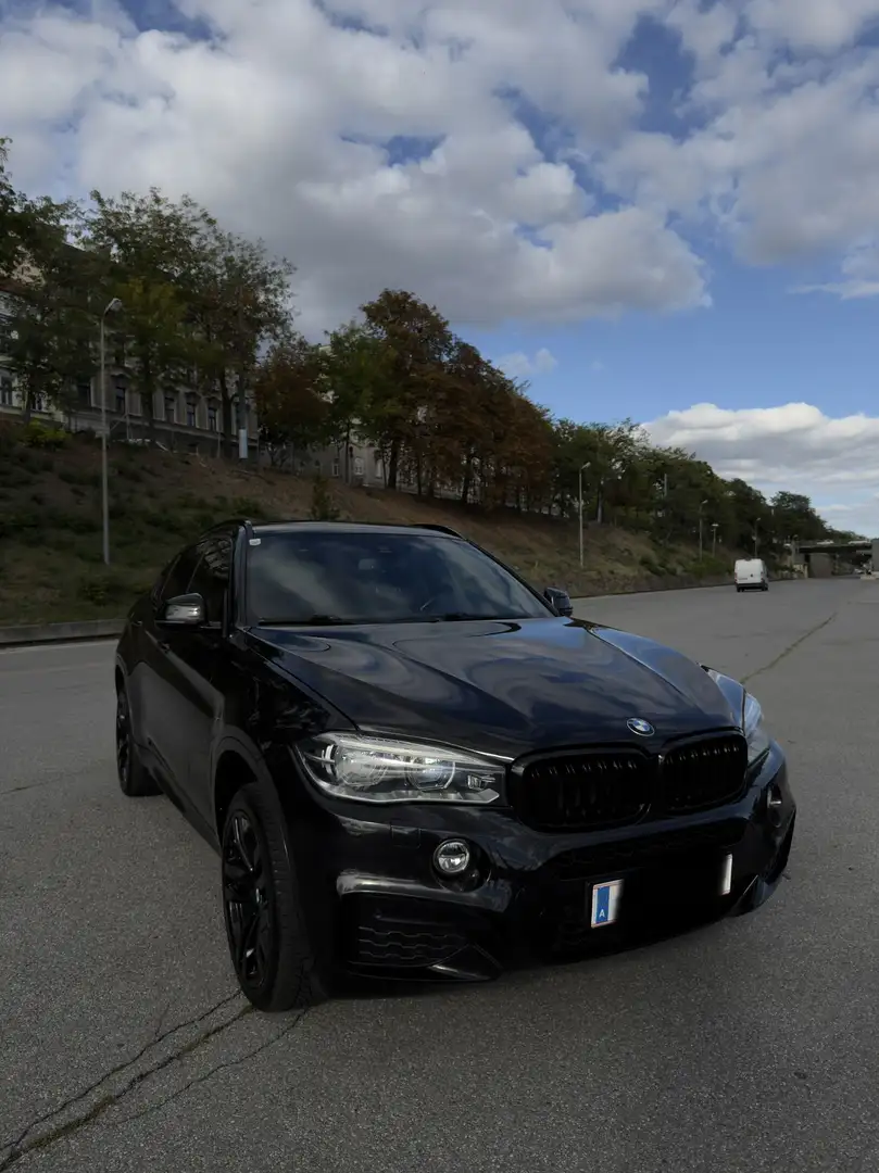 BMW X6 xDrive40d Sport Activity Coupé Aut. - 1