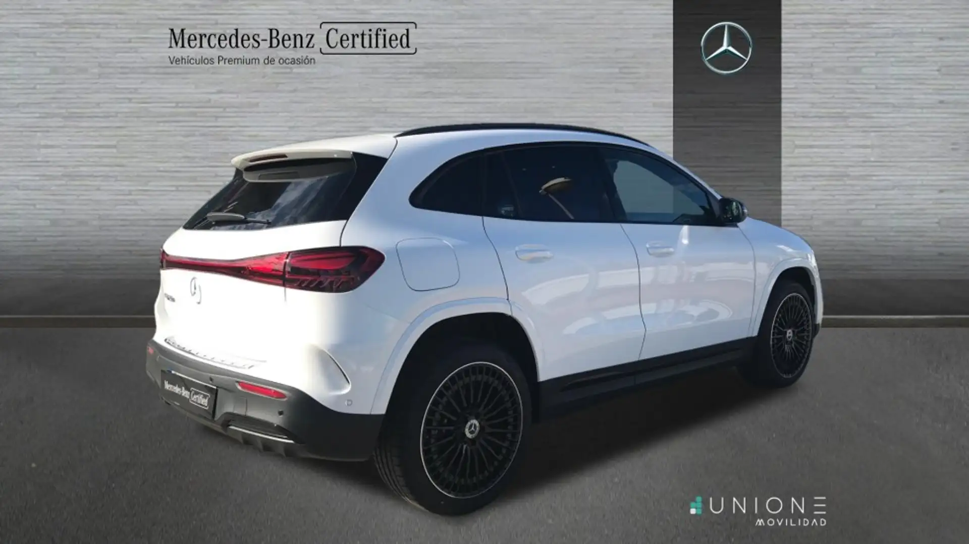 Mercedes-Benz EQA 250+ AMG Night EDITION - 2