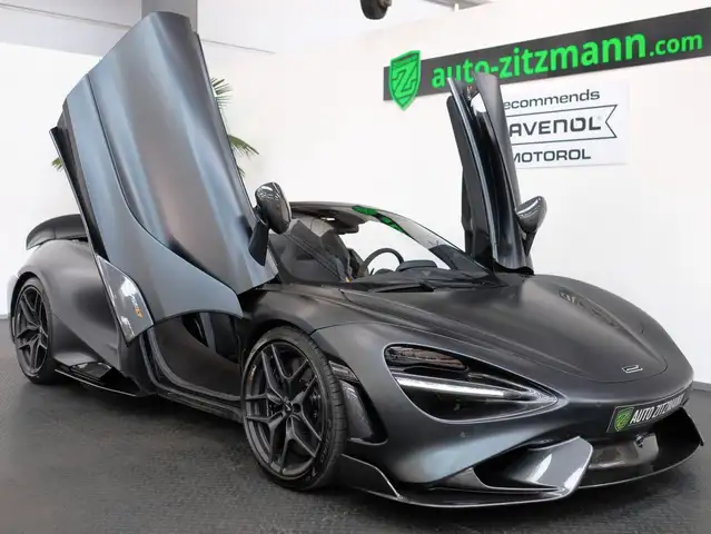 McLaren 765LT Spider CARBON/LIFT/B&W/ROOF ELECT/TITANIUM
