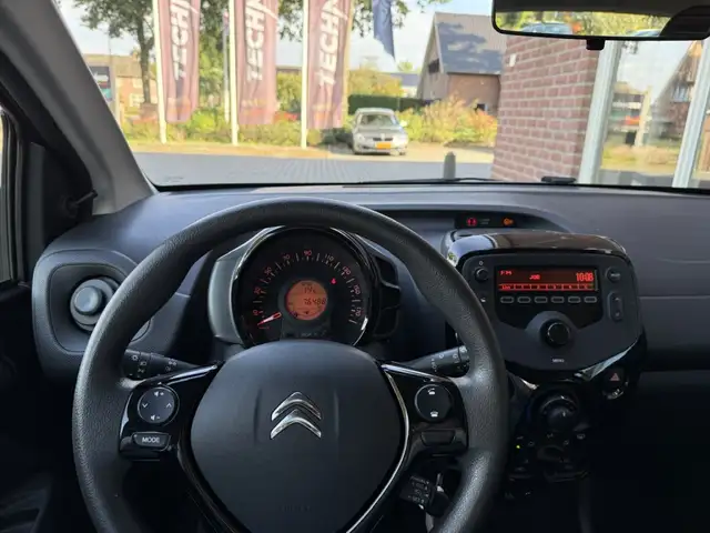 Citroen C1 view 7