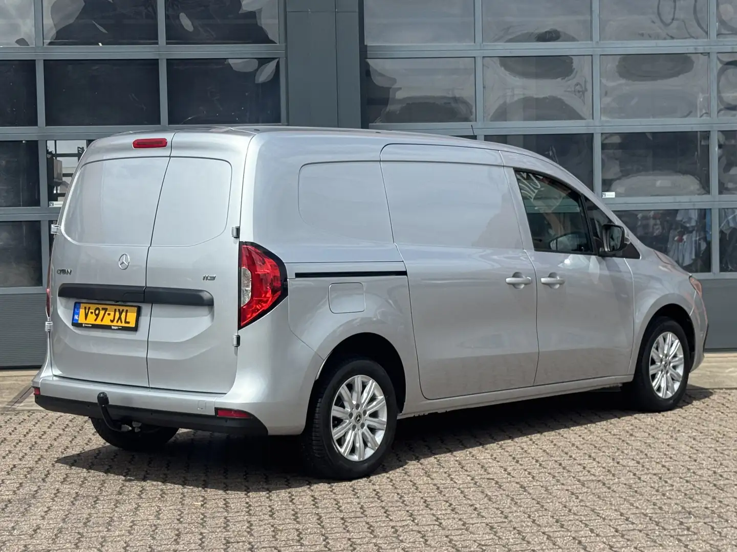 Mercedes-Benz Citan 113 L2 | Trekhaak | Camera | Cruise | 2 x S.D. | C Grijs - 2