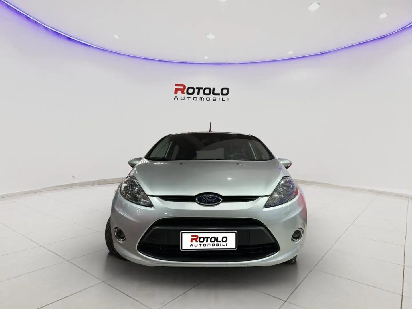 Ford Fiesta 1.2 16V 82CV 5p. Titanium Bs. Argento - 1