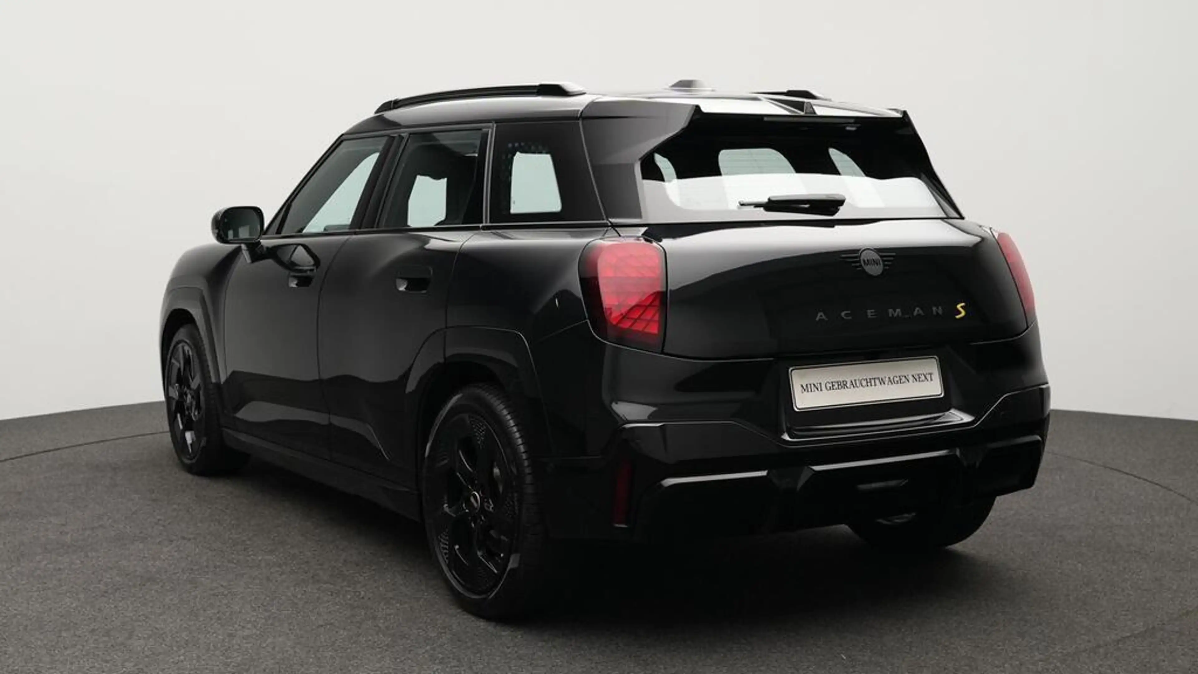 MINI Aceman John Cooper Works Trim — photo 6