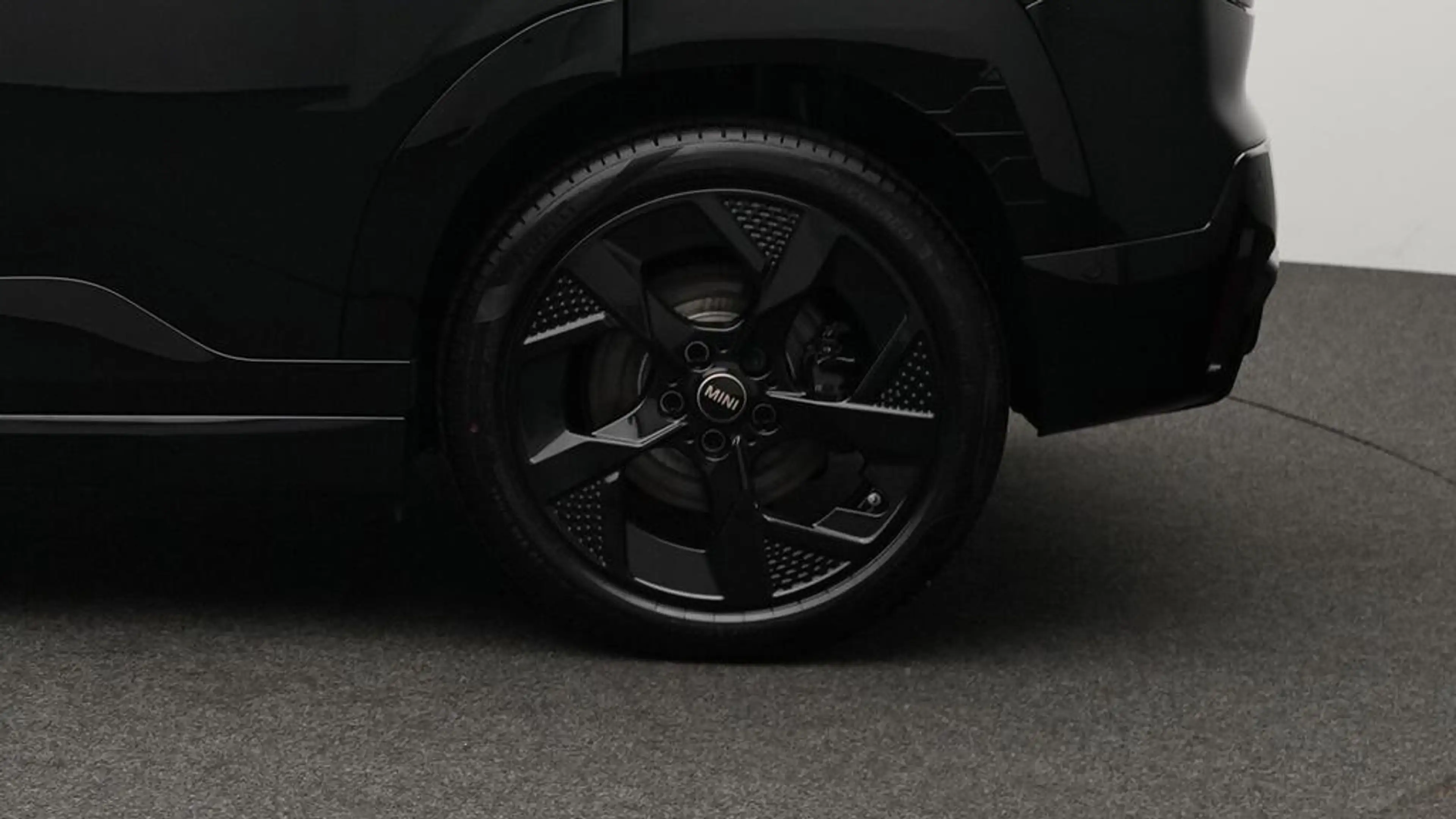MINI Aceman John Cooper Works Trim — photo 9