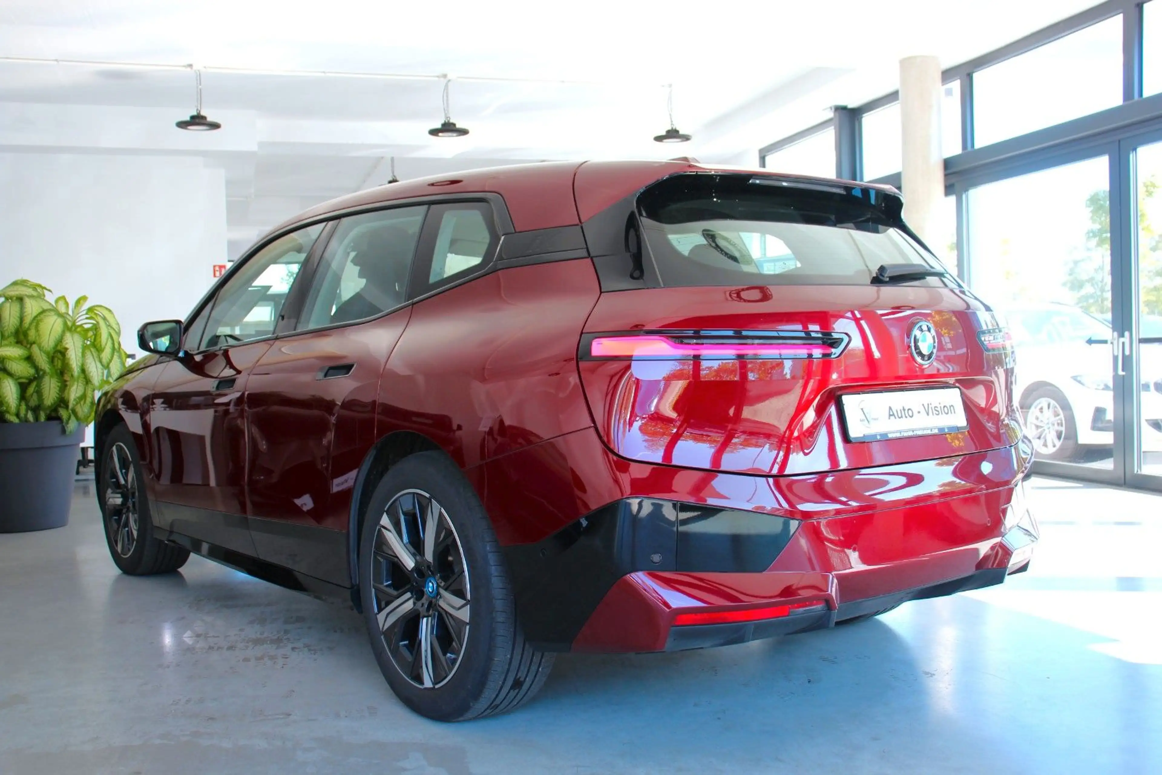 BMW iX xDrive40 Sport (I20) *Laser*AHK*ACC*360° — photo 7