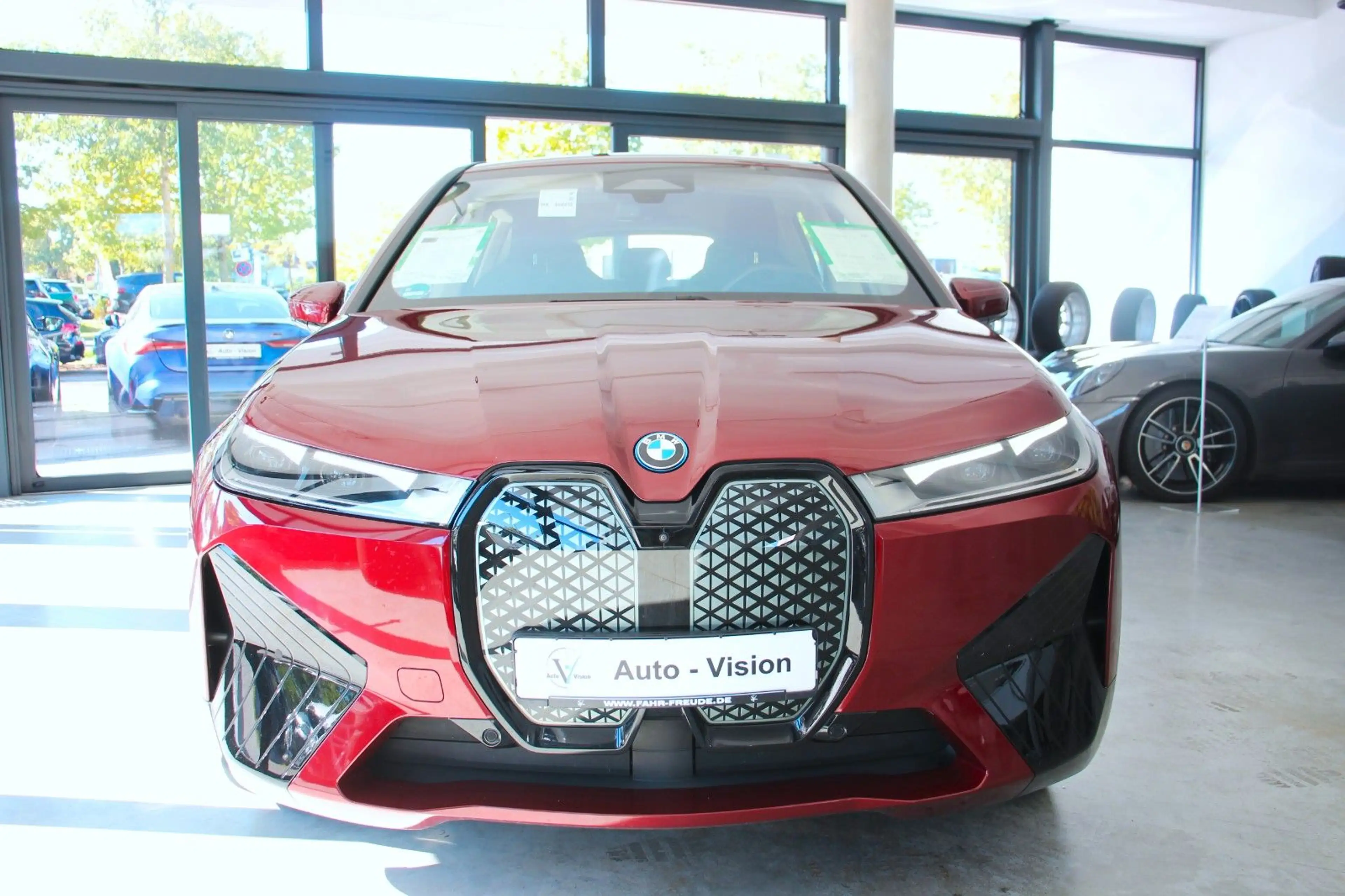 BMW iX xDrive40 Sport (I20) *Laser*AHK*ACC*360° — photo 4