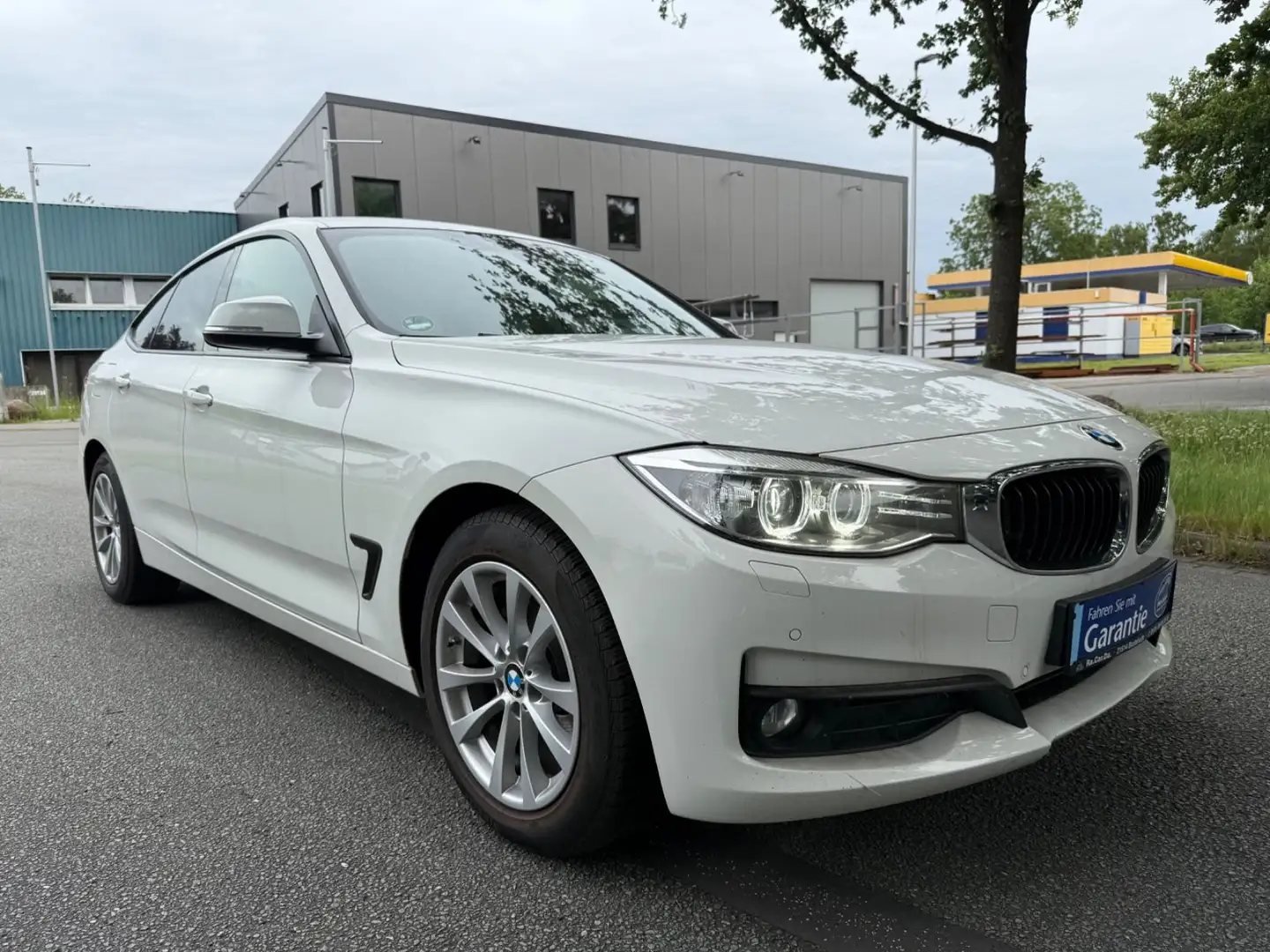 BMW 318 Baureihe 3 Gran Turismo 318 d Weiß - 2